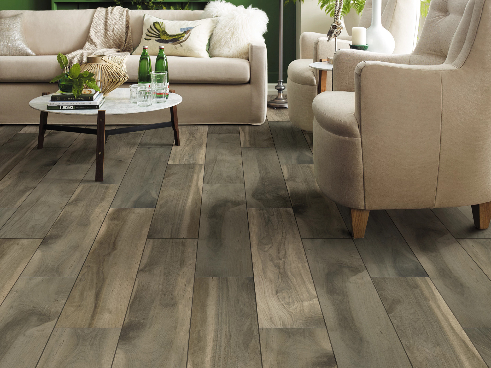 HEIRLOOM 7 X 22 HOPE CHEST ROOM