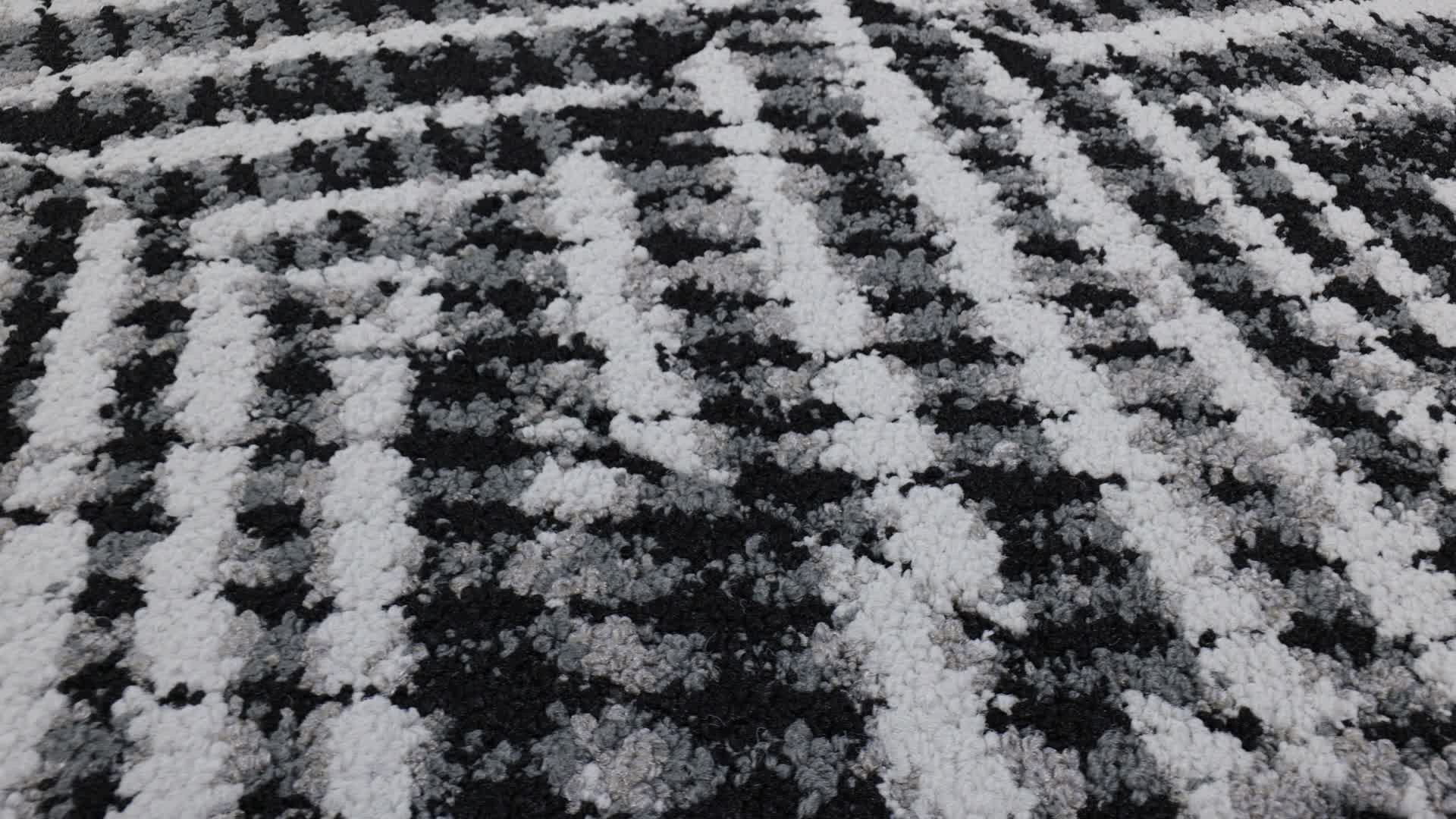 Identity Tile Fog Rotation360