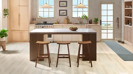 Light Hardwood Flooring in Contemporary Kitchen Design Modern kitchen with light hardwood flooring