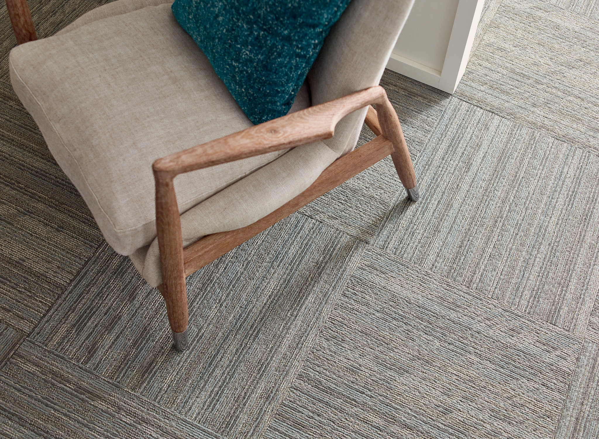 SORT-54919-PLEAT-00500-room-image