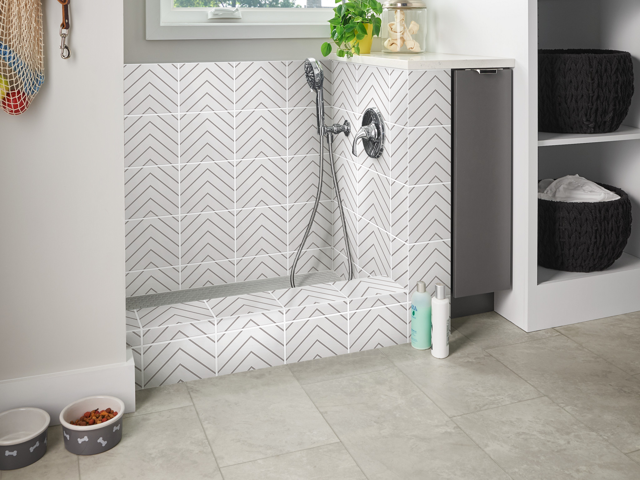 ENRICH 8X8 PEWTER ROOM