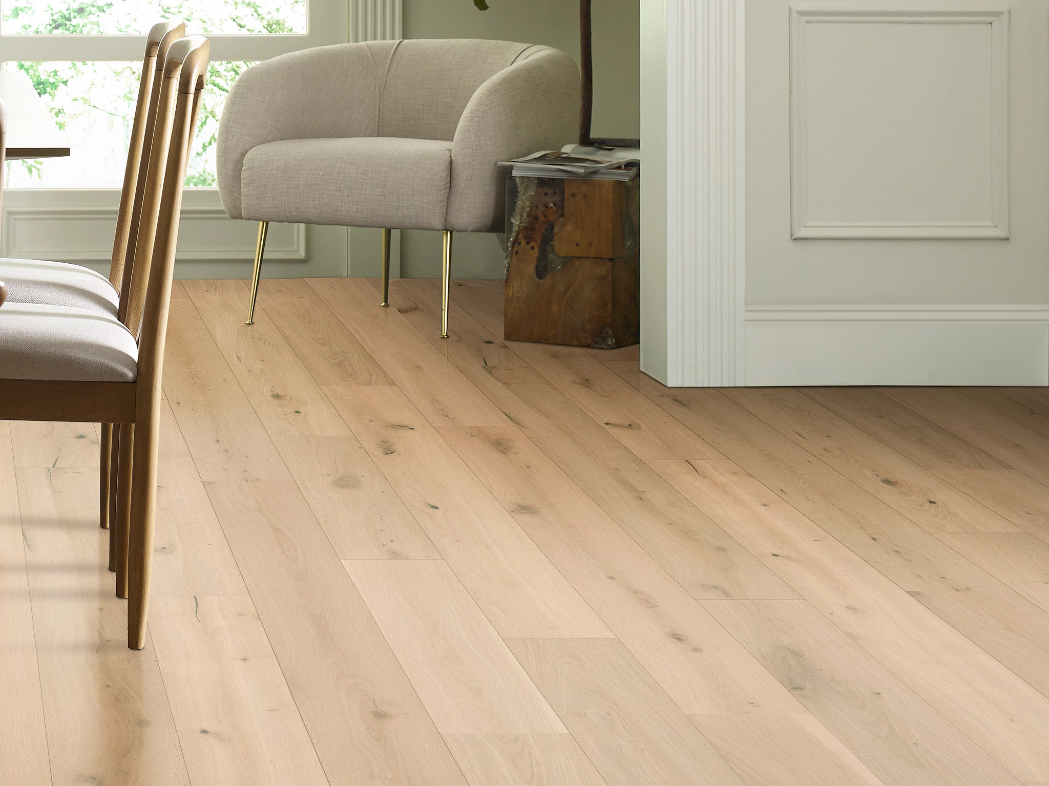 PROVINCIAL PLANK PARCHMENT ROOM in room