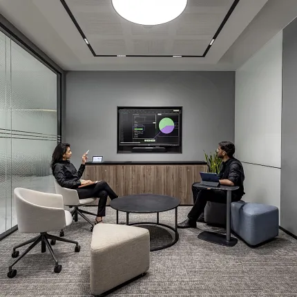 Hero Fincorp Housing Office by Ultraconfidentiel Design