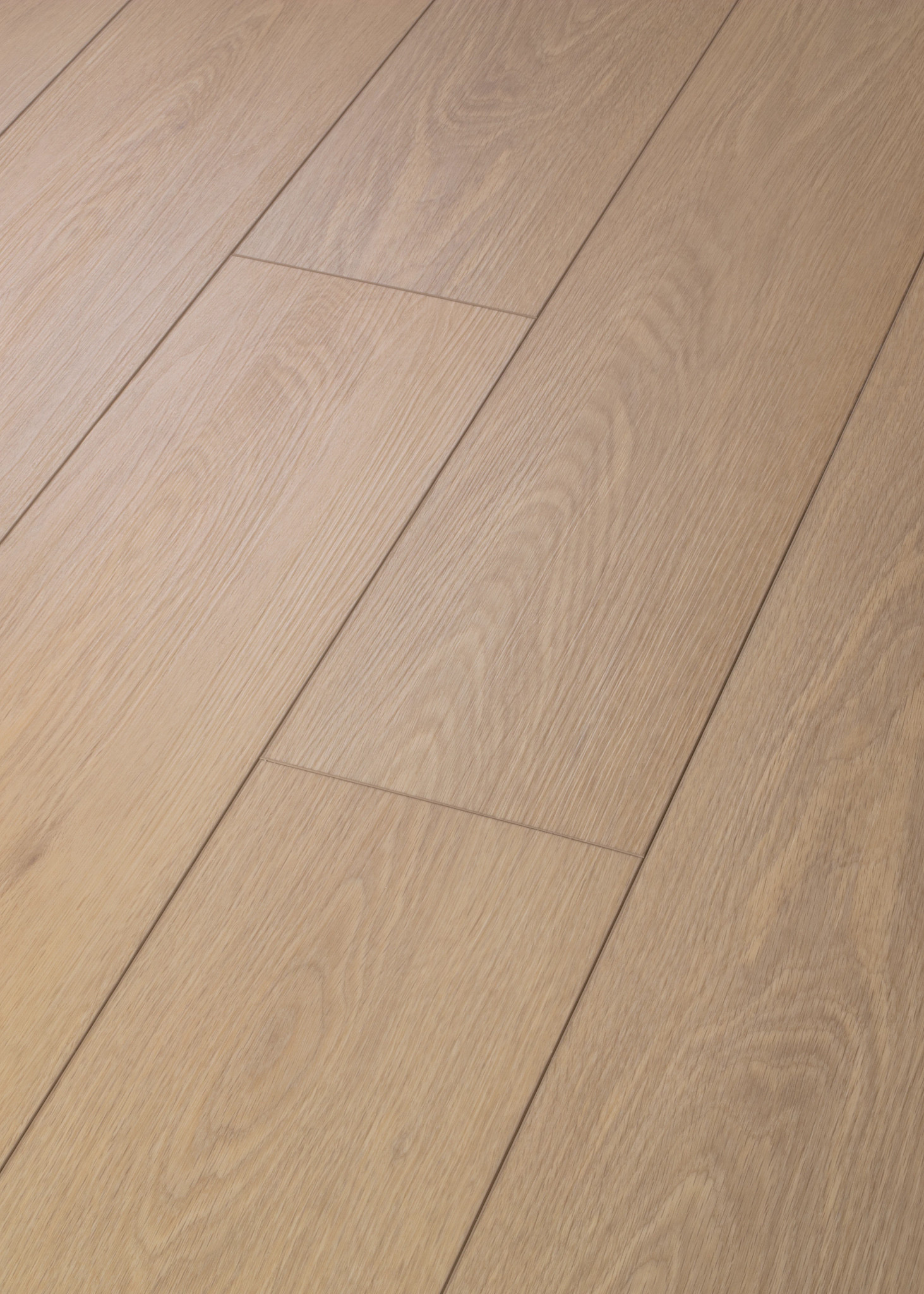 DISTINCTION PLUS TIMELESS OAK ANGLED