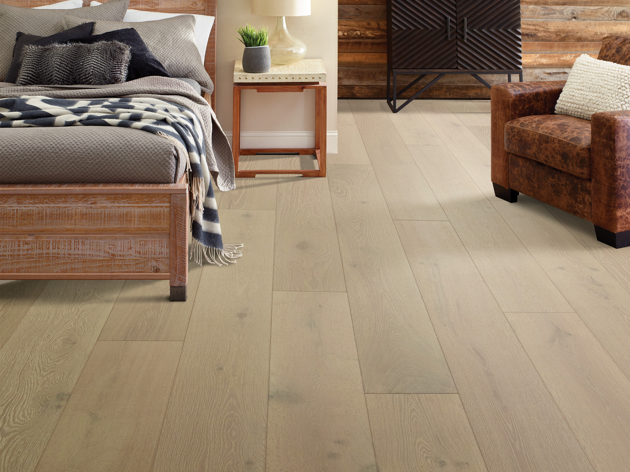 Natural Timbers Smooth (AA827-11046) | Luxury Hardwood Collection