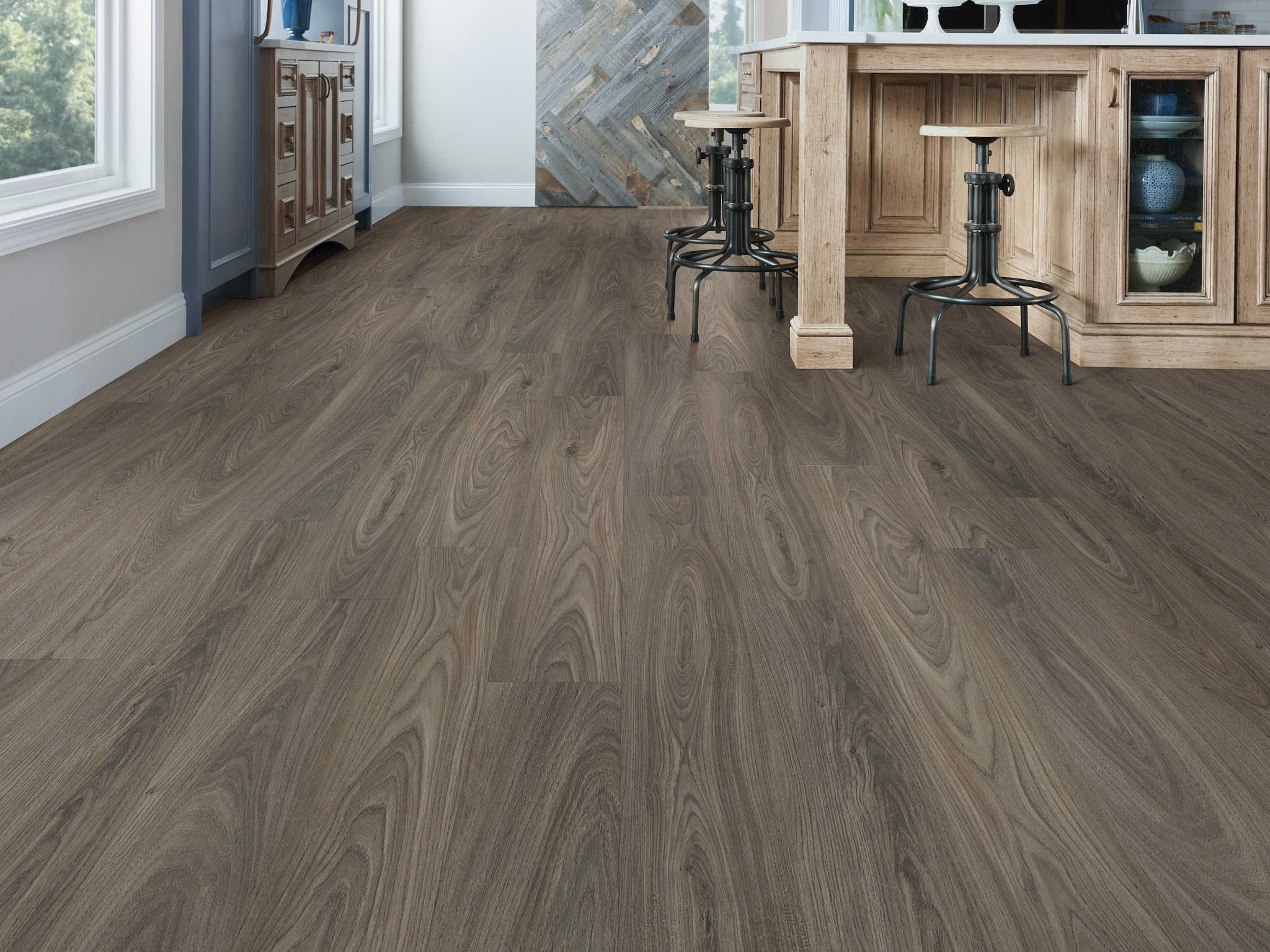 ARDENT-5606V-DARK-ELM-00915-room-image