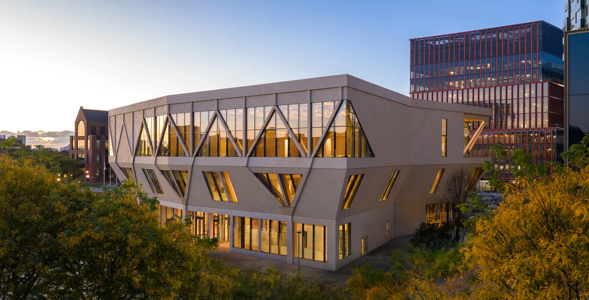 exterior shot of harvard treehouse