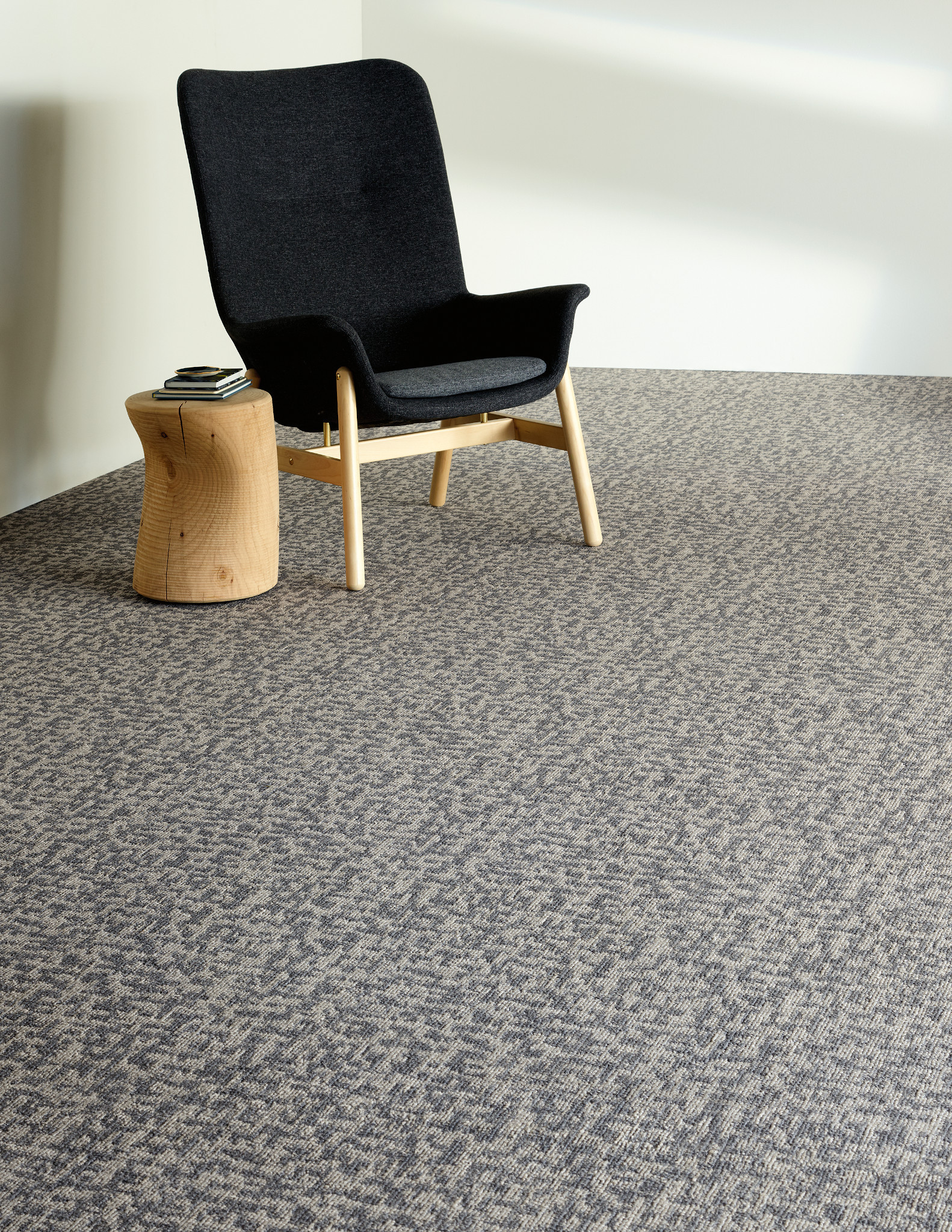 Amend Steel Grey Feature 1