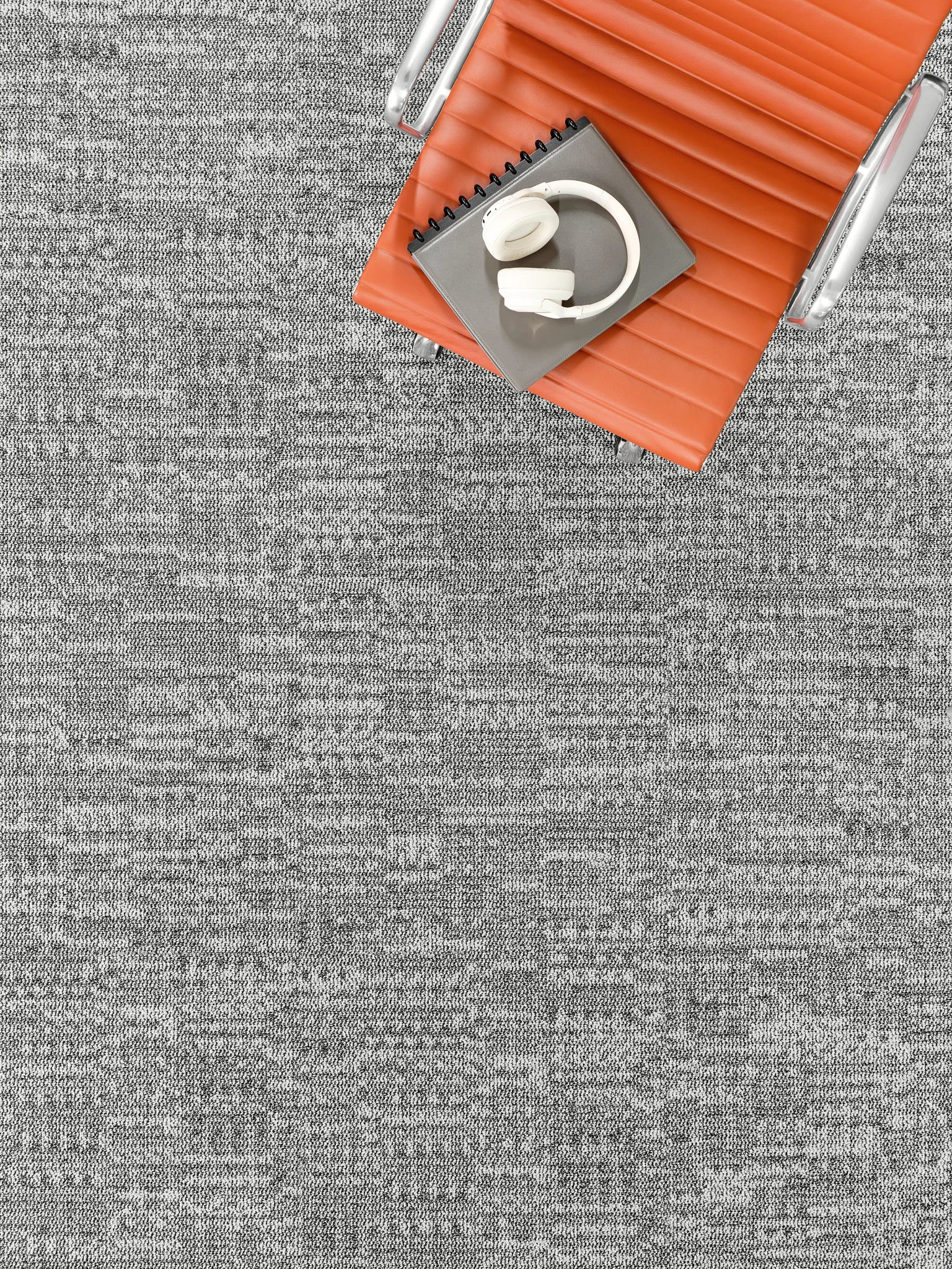 Toa517様 Meditate 24X24 Tile 5T671 Carpet Tile Commercial Flooring