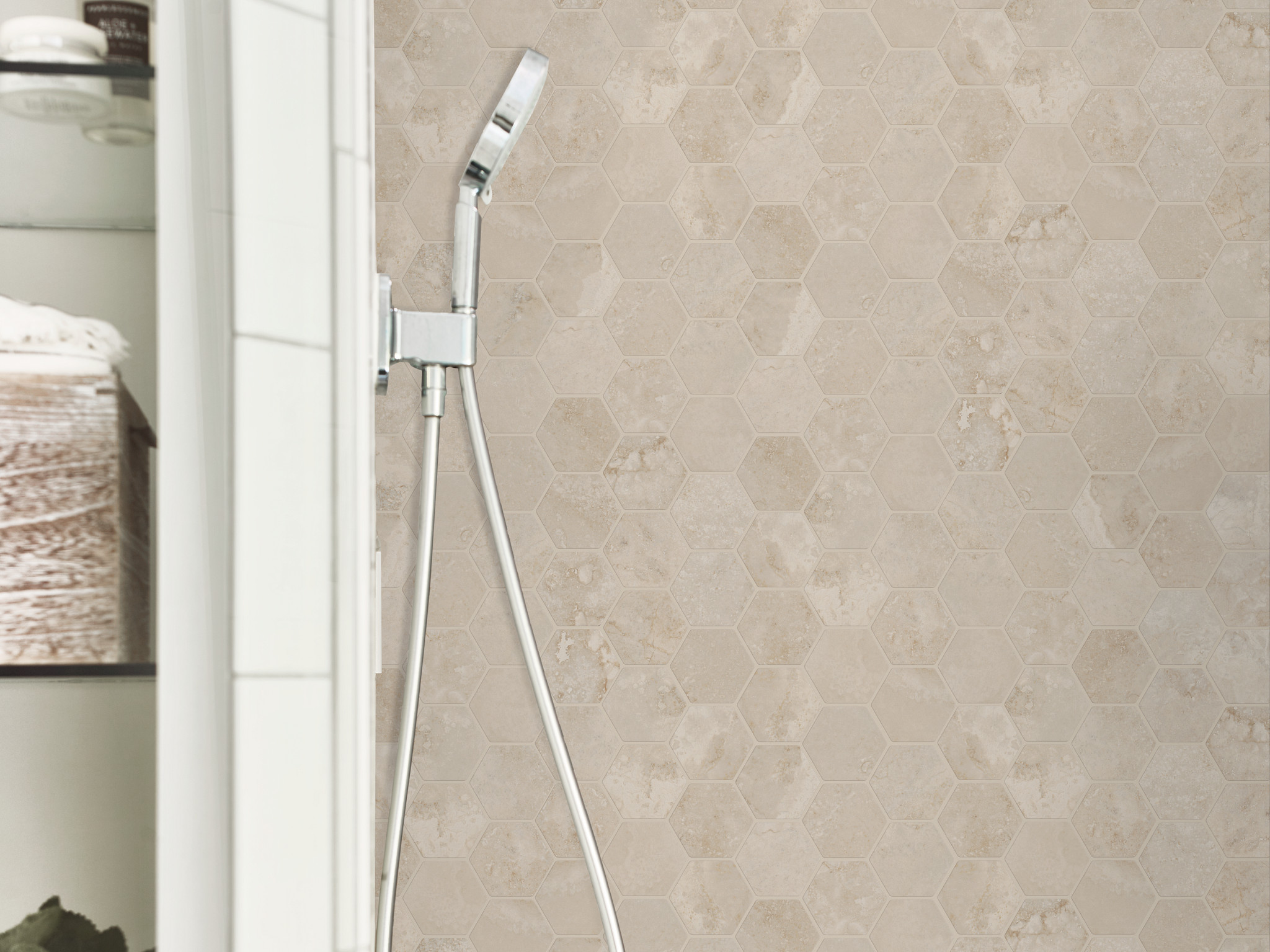 LAYERED EARTH HEX MOS CC CREAM ROOM