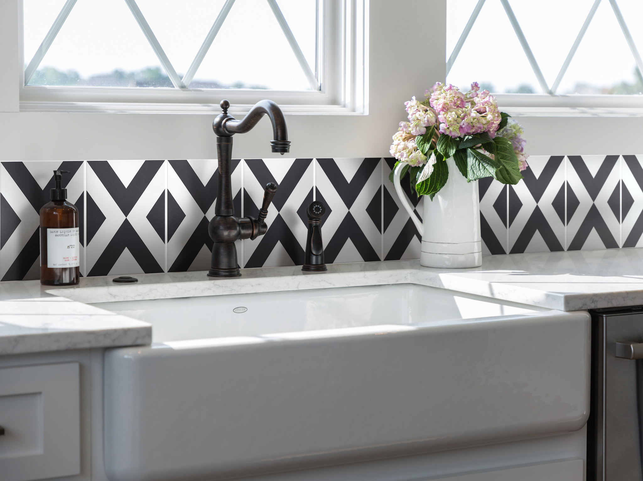 NEXUS 8X8 DUALITY ROOM