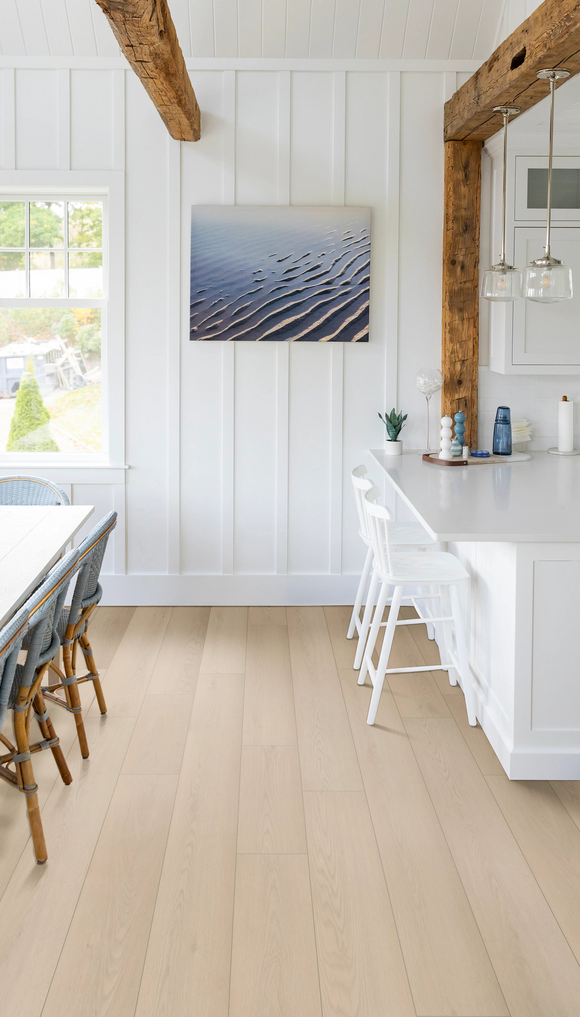 Grande Golden Halo Oak flooring, shown in a room