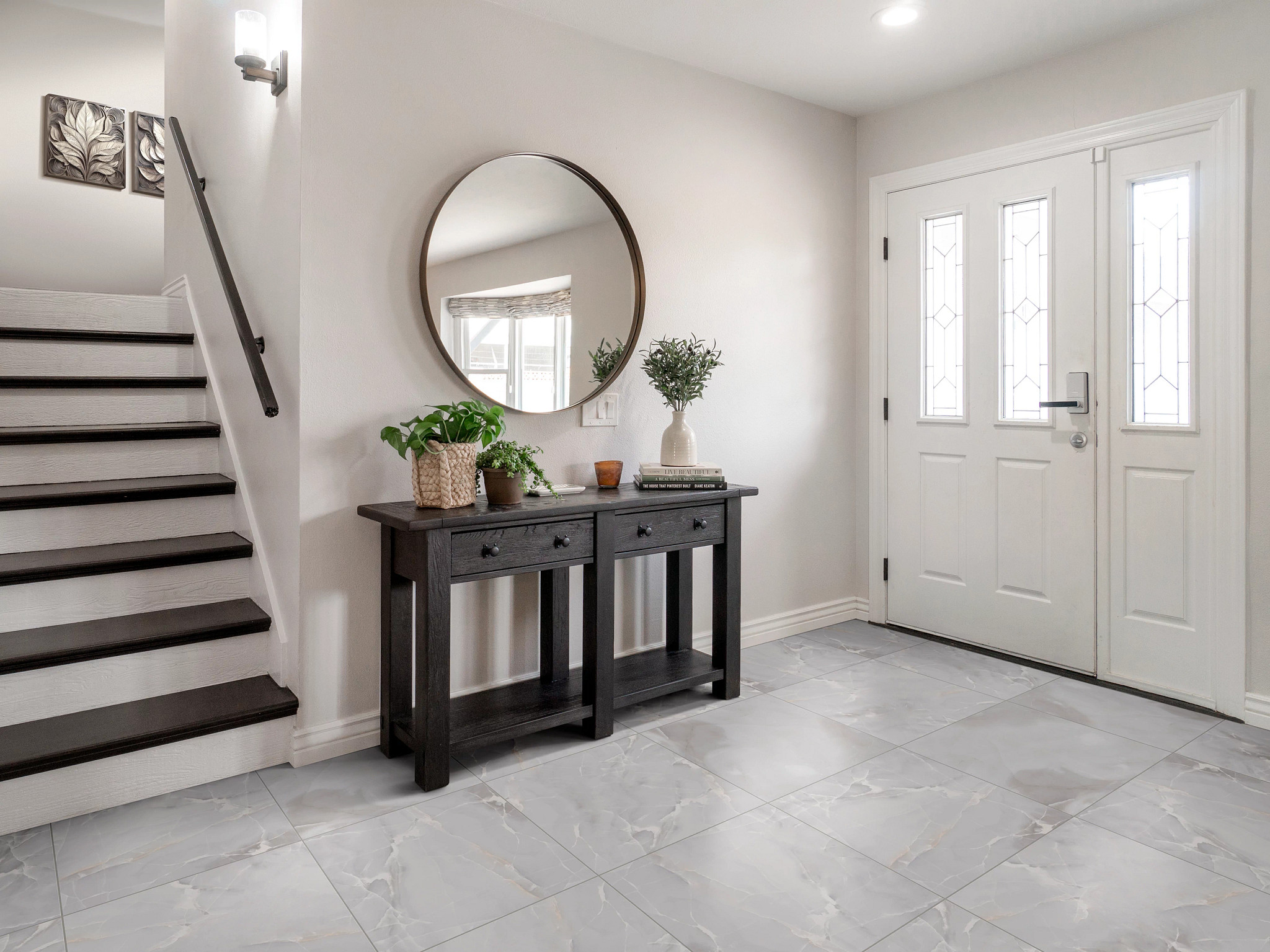 GEMSTONE 24X24 MATTE DARK GREY ROOM