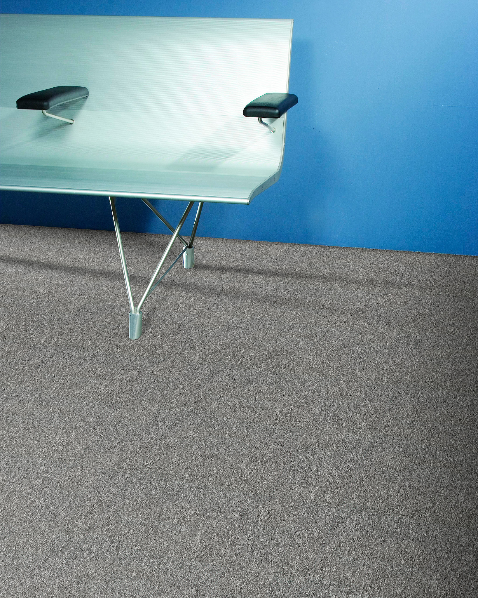 Ambition IV 20 Slate Feature 1