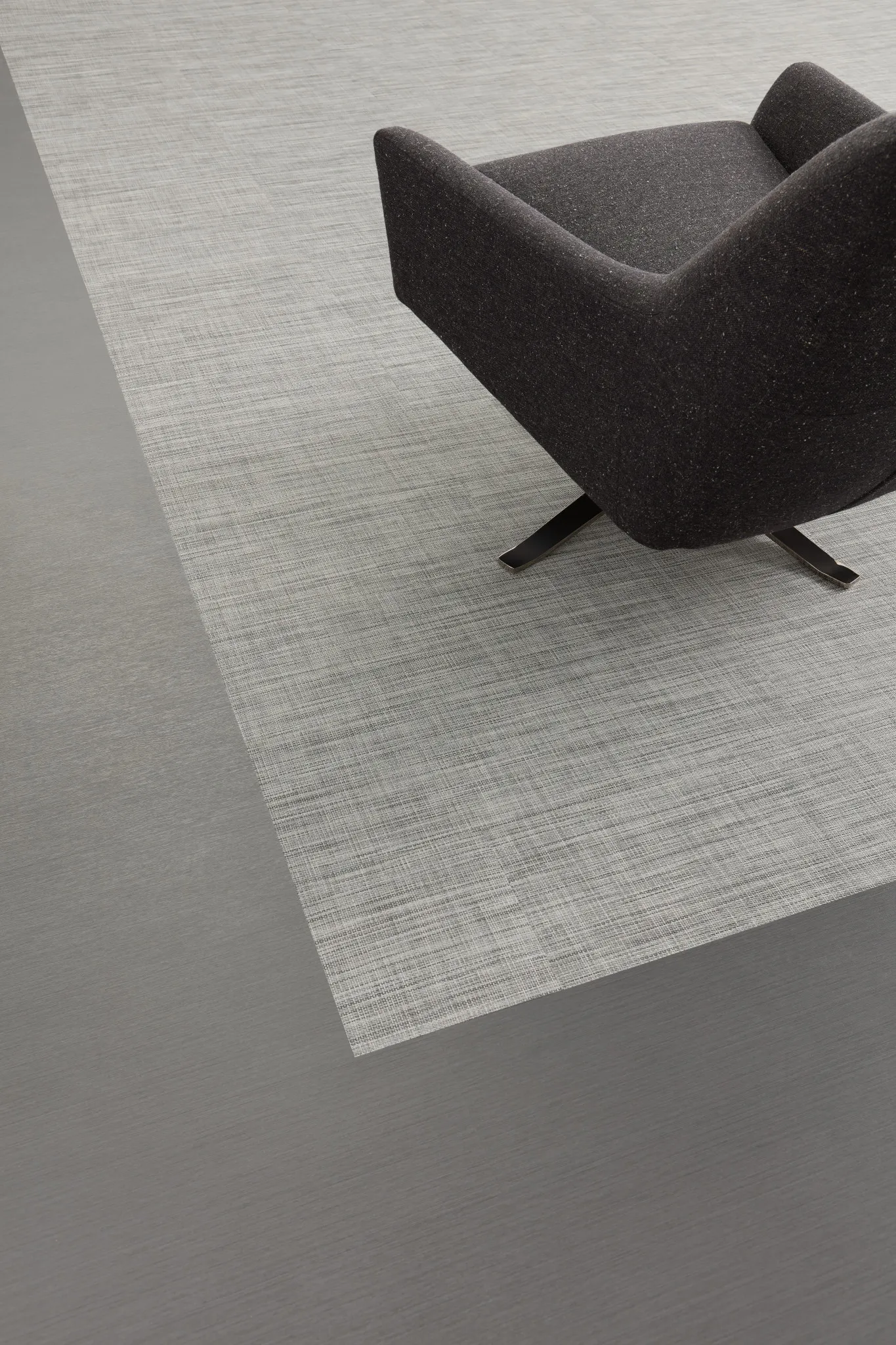 reThink in Hybrid and Pigment in Charcoal