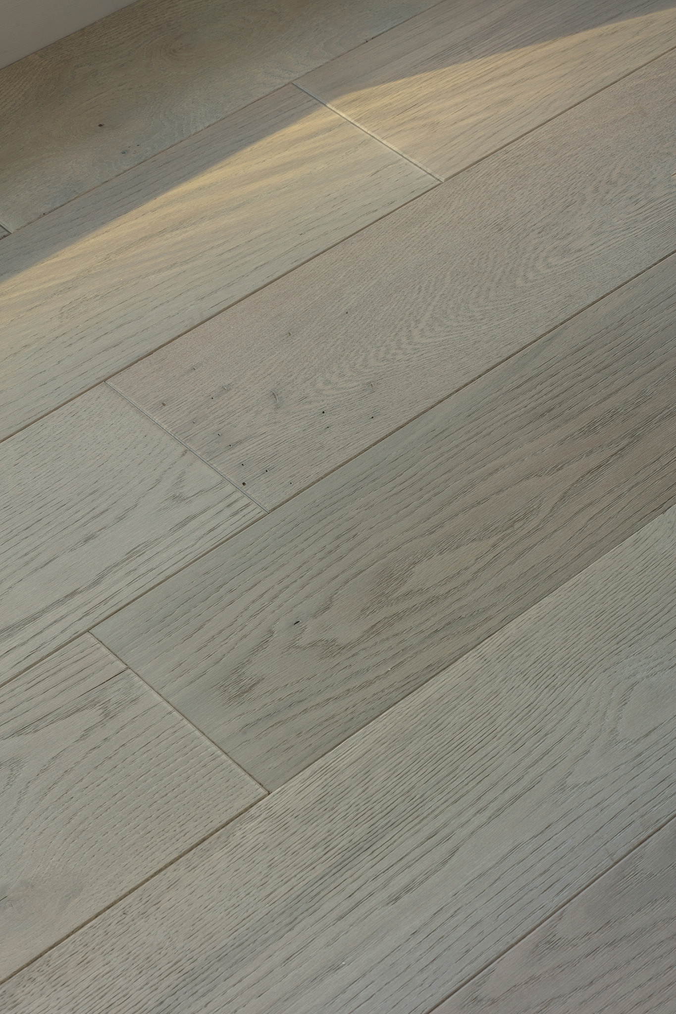 KENSINGTON PEMBRIDGE StaticImage05