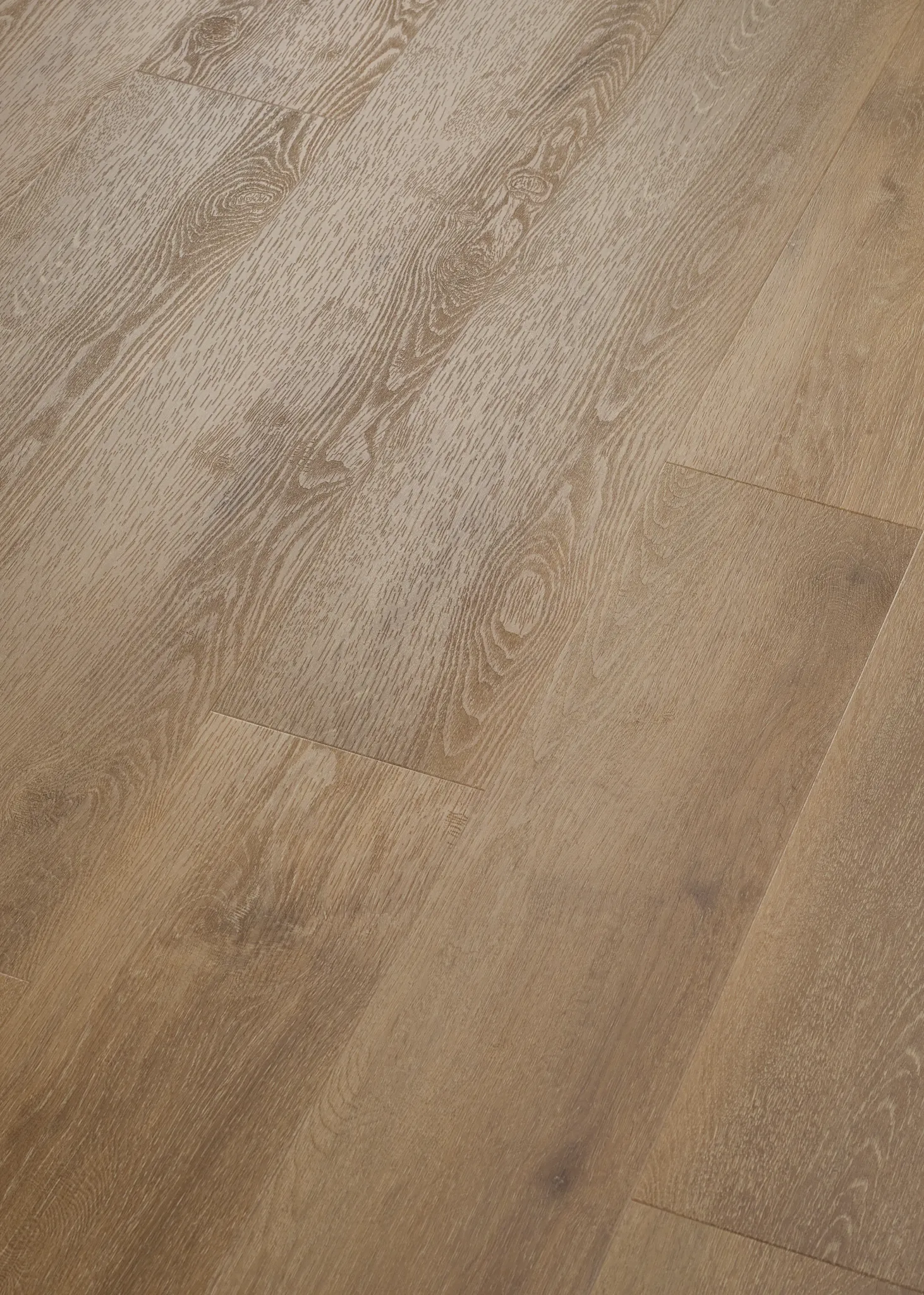 Modern staircase with wood look luxury vinyl plank flooring