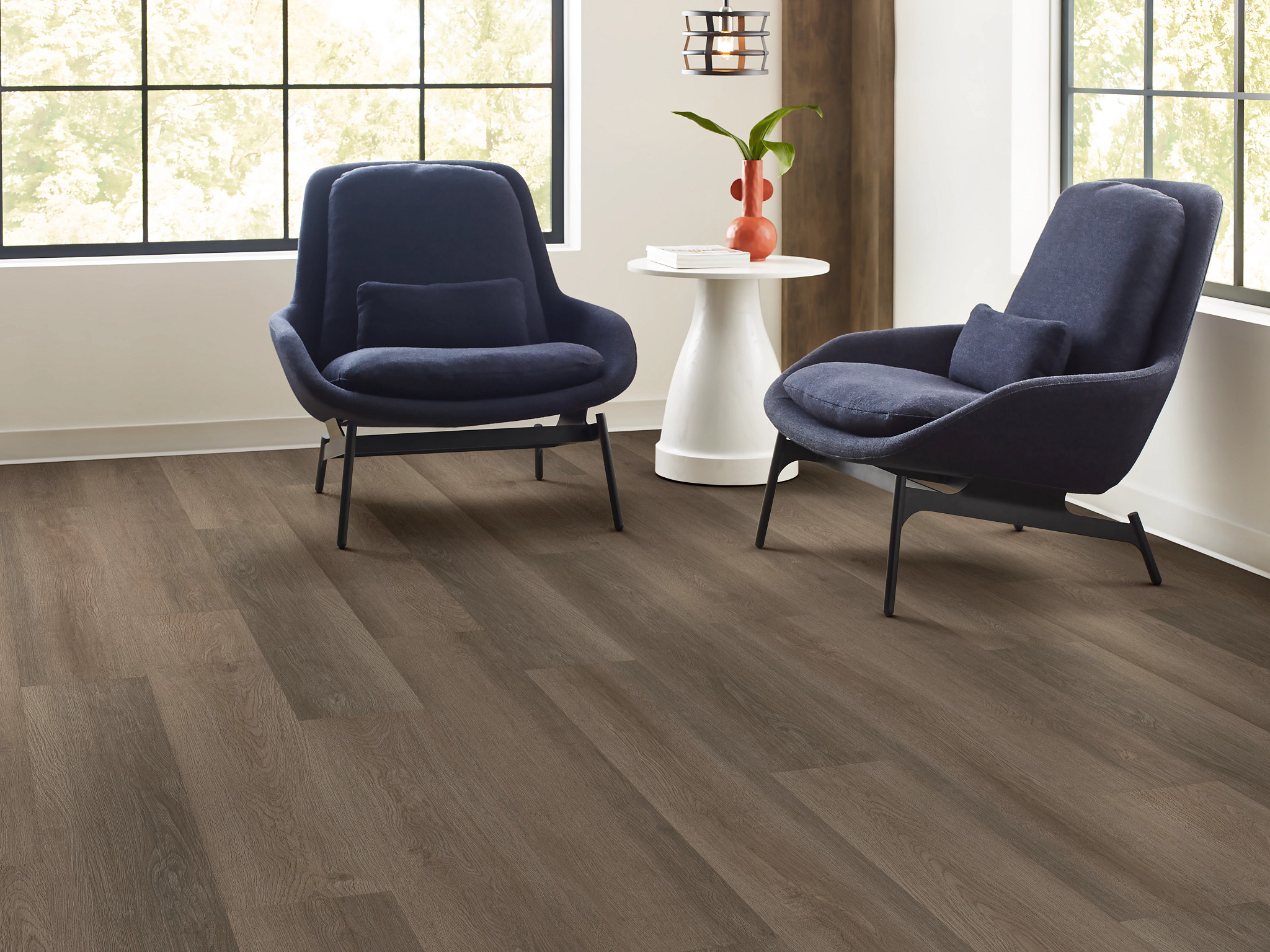 INDWELL-LL-5668V-SENECA-OAK-07100-room-image