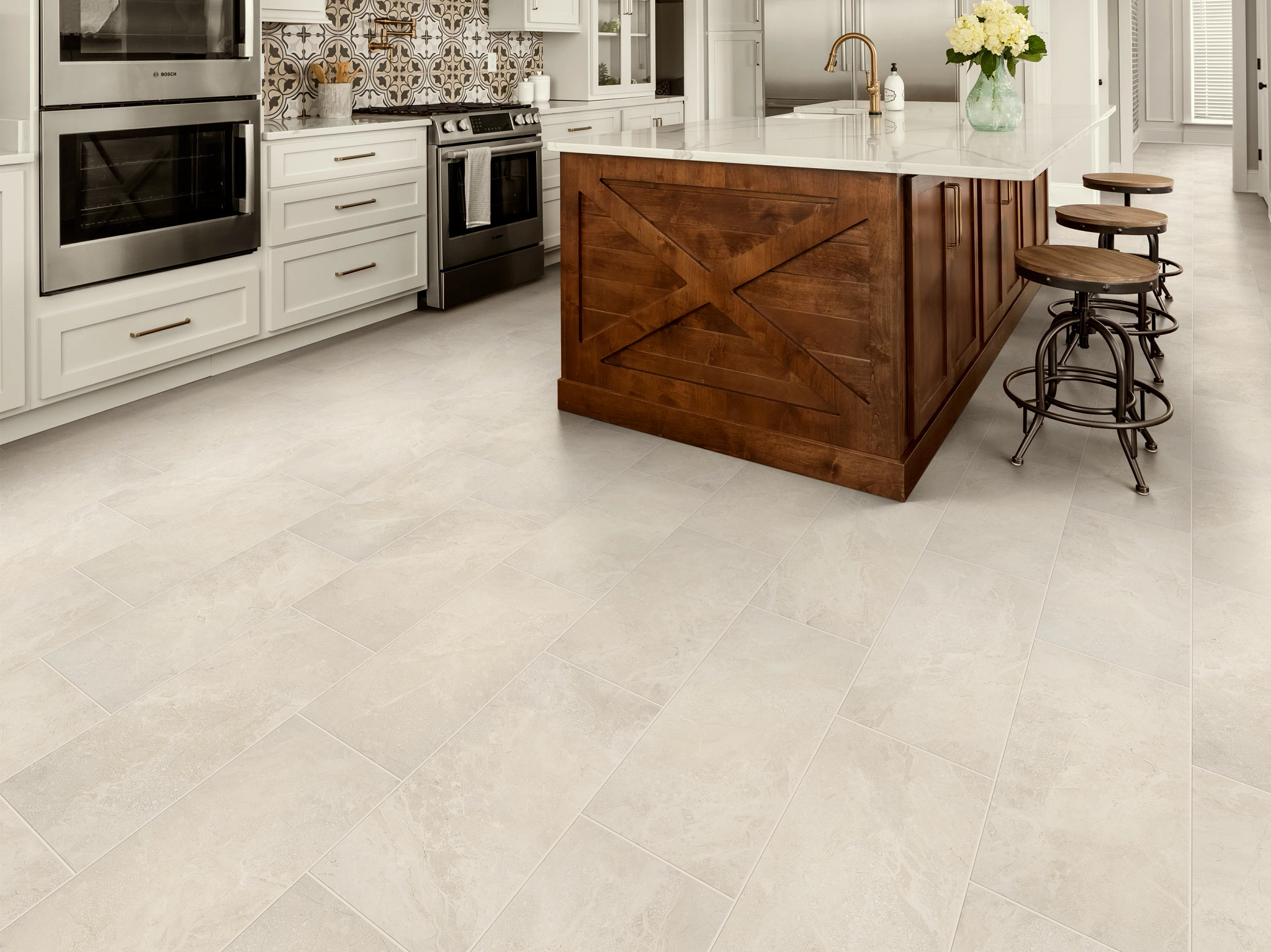 IDYLLIC 12X24 MOIRA ROOM