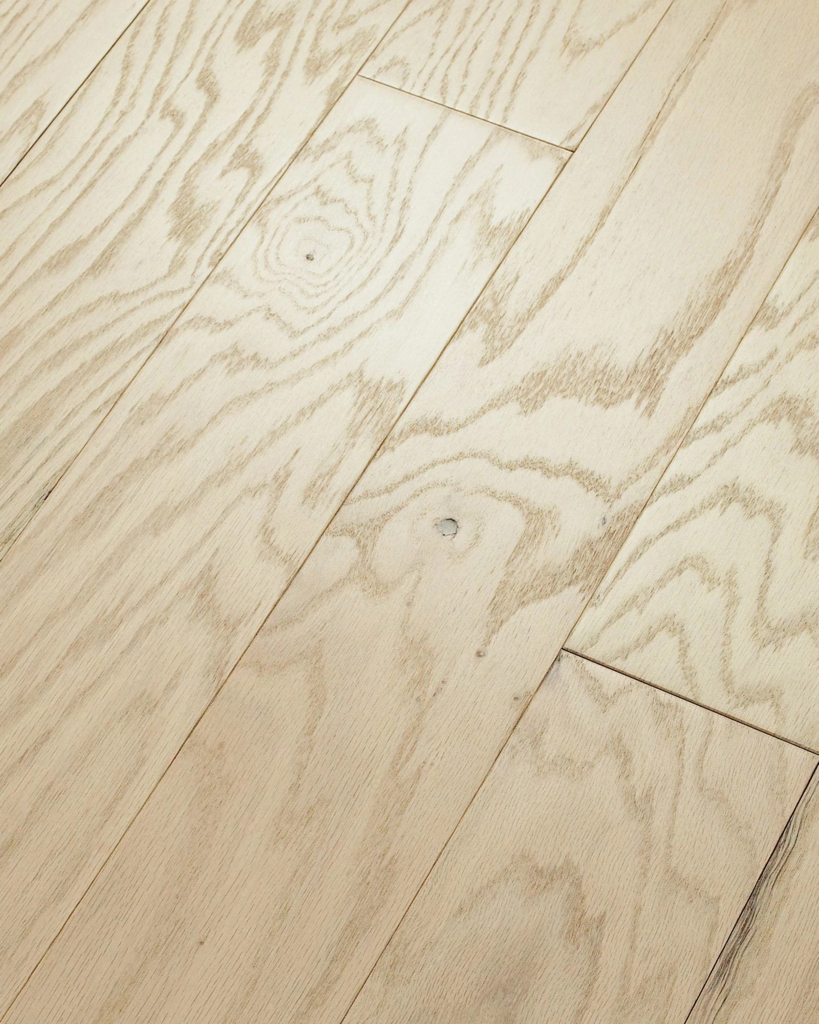 ECLECTIC OAK MODERN ANGLED