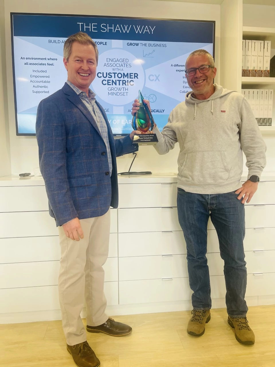 Shaw Contract’s ComfortWorx™: 2022 GreenStep International Winner ...