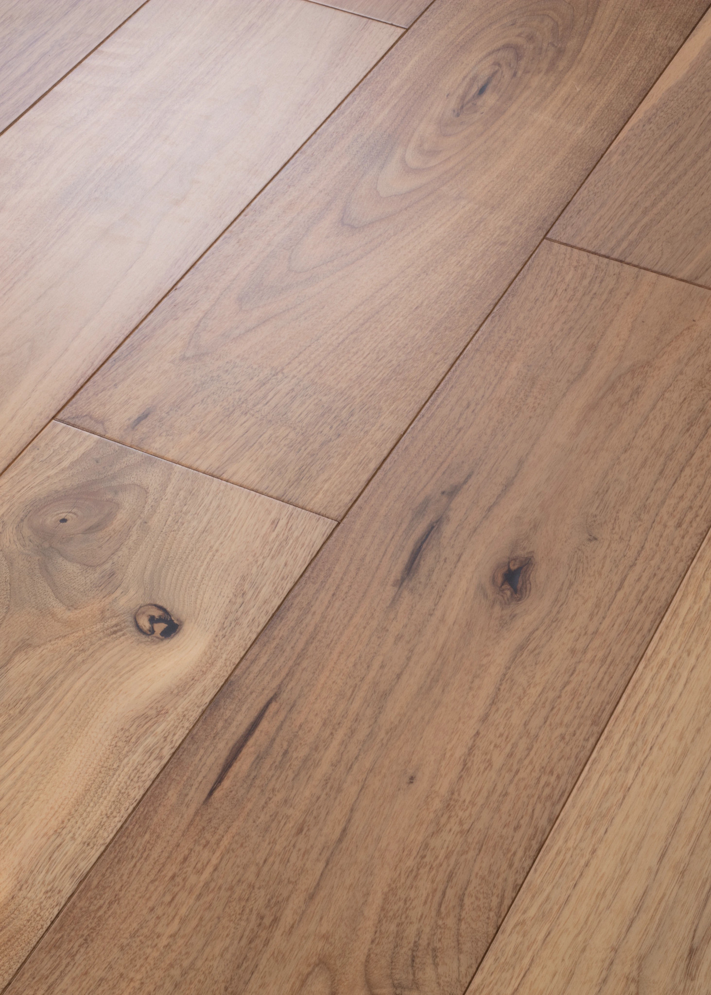 REVIVAL WALNUT SIROCCA ANGLED