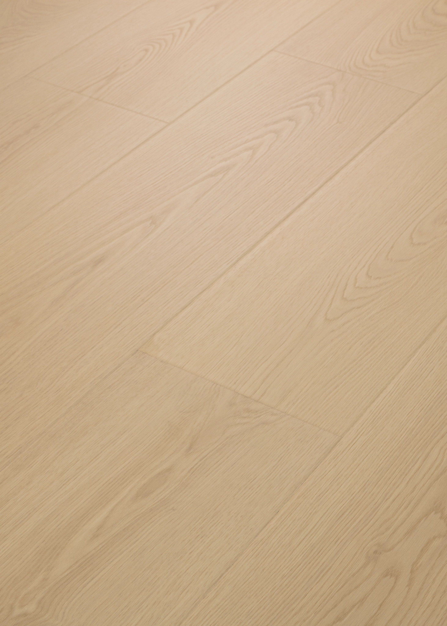 KOMONDOR BIRCHWOOD CREAM ANGLED