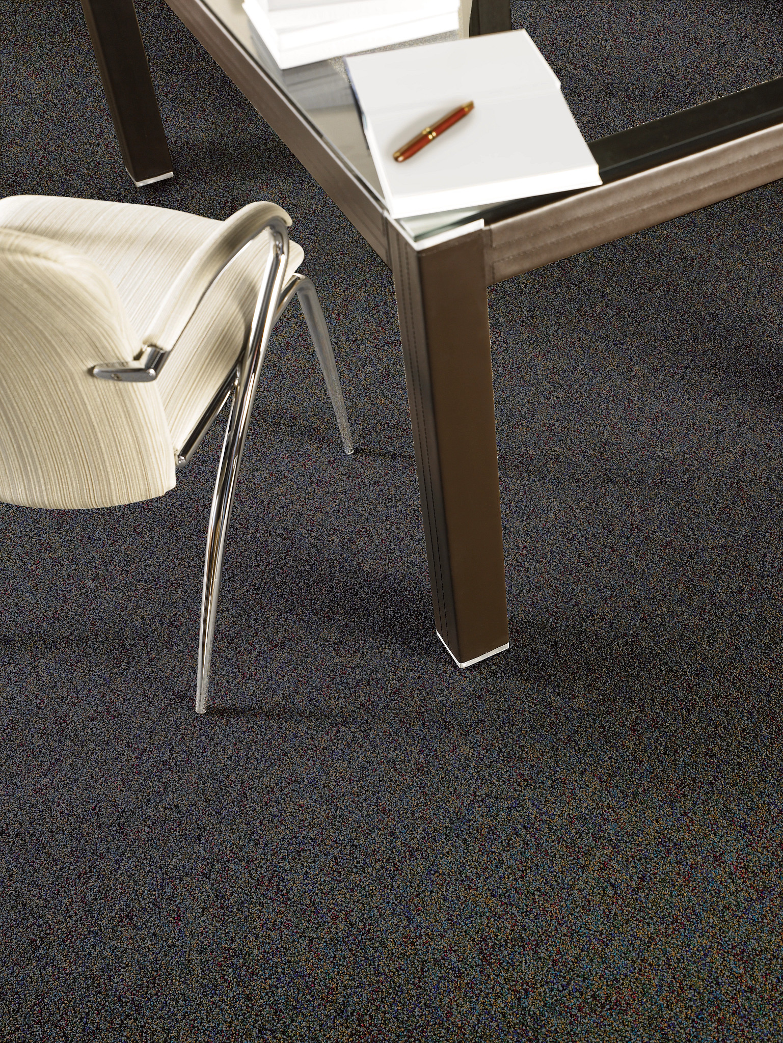 HOT-CIRCUIT-54417-POWER-HOUSE-17301-room-image