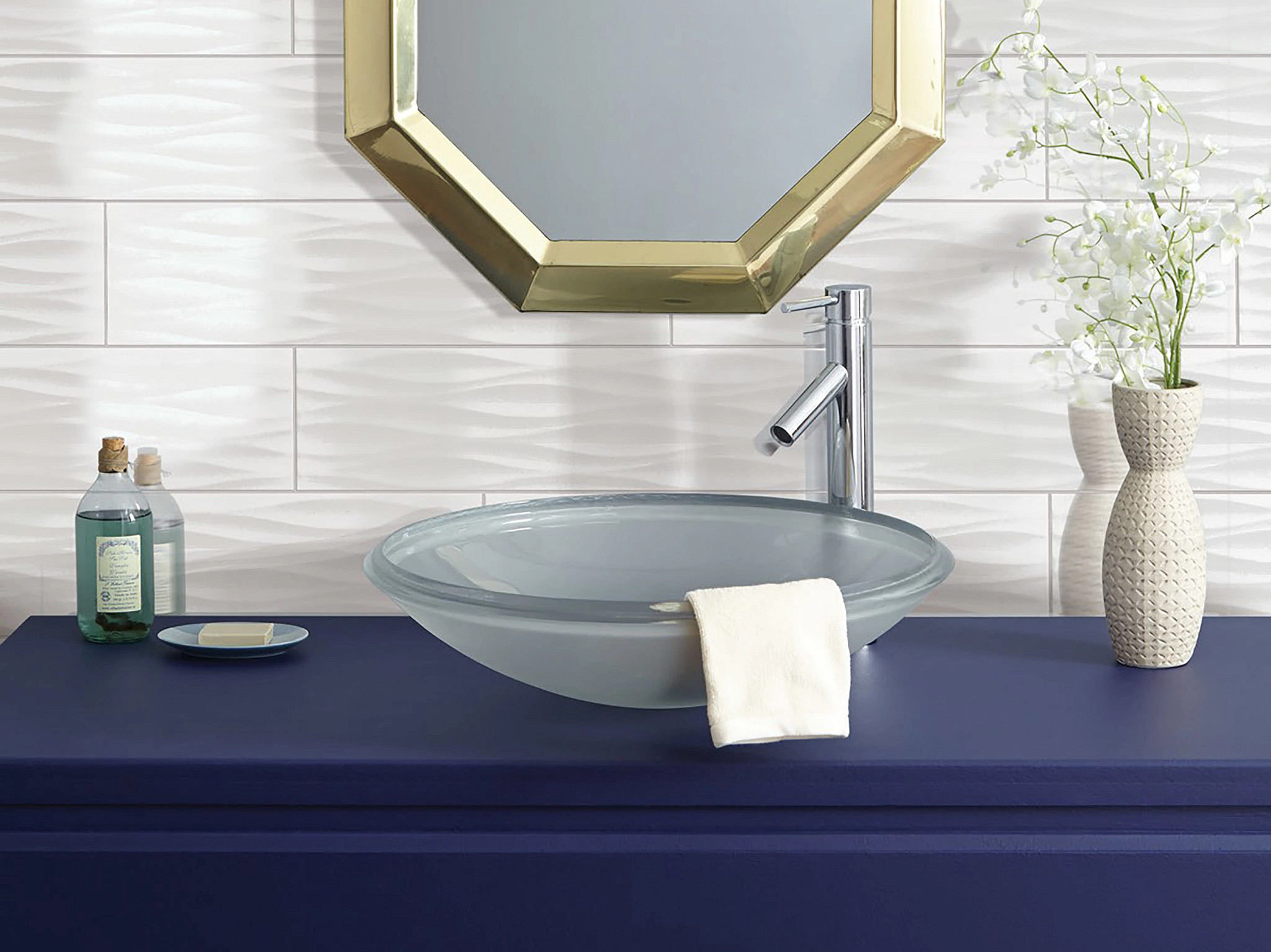LANE AVE WAVE 4X16 ARCTIC ROOM