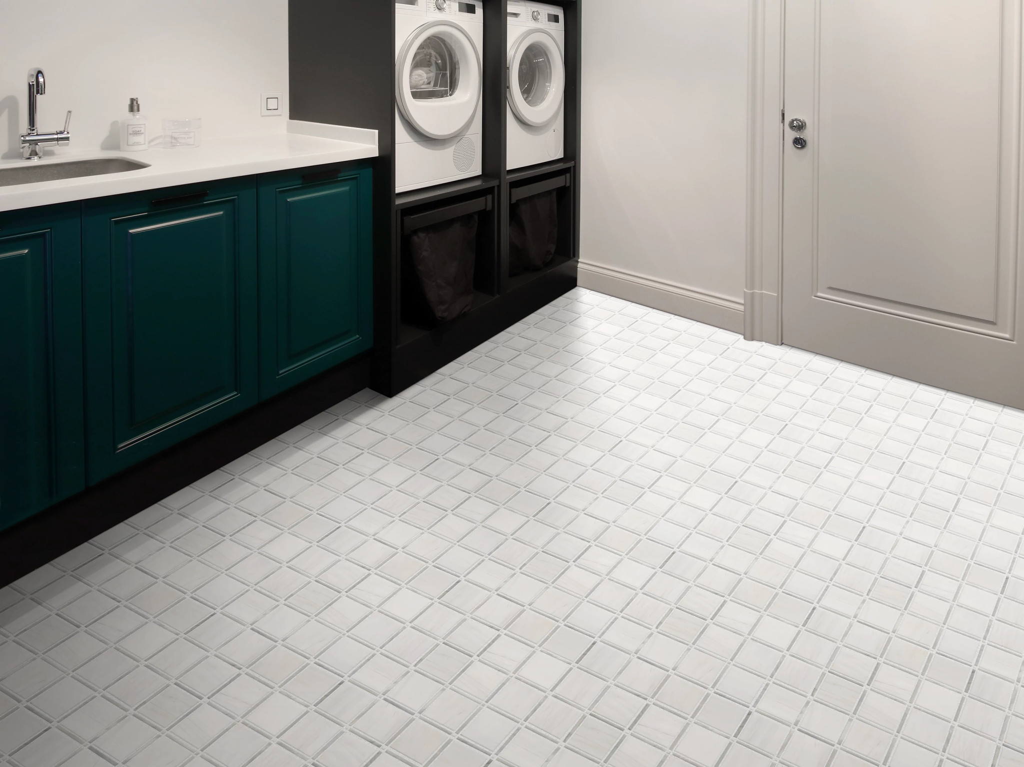 BOCA LATTICE MOSAIC WHITE DOLOMITE ROOM