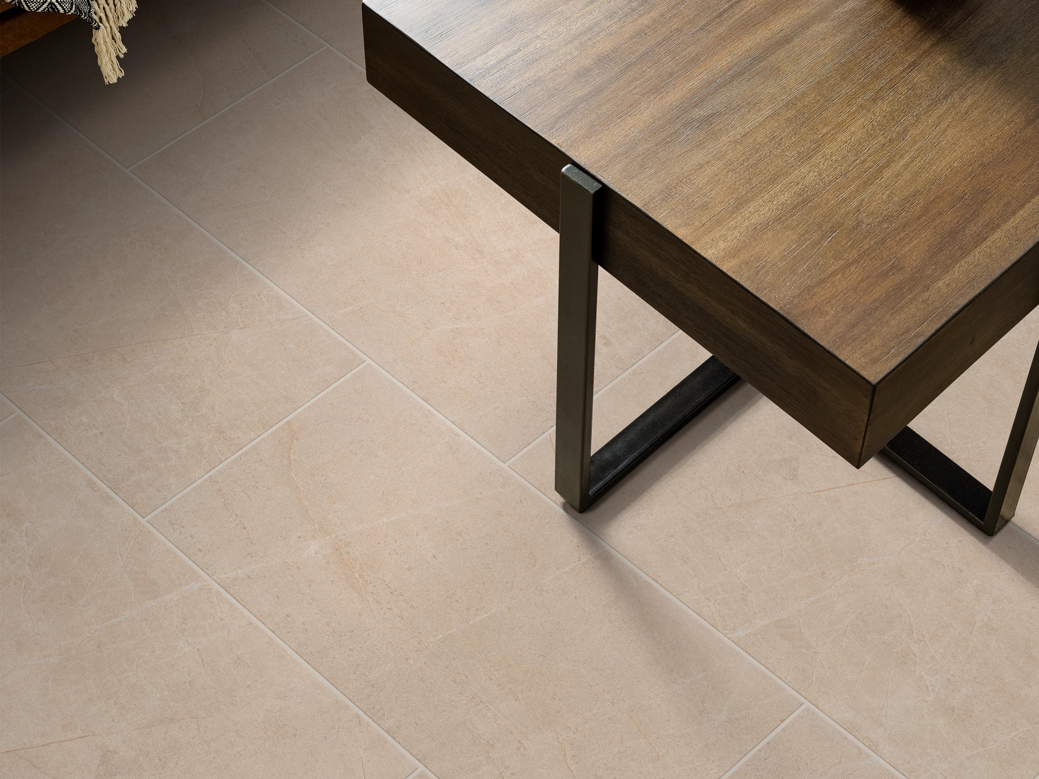 FERVOR 12X24 HORIZON ROOM