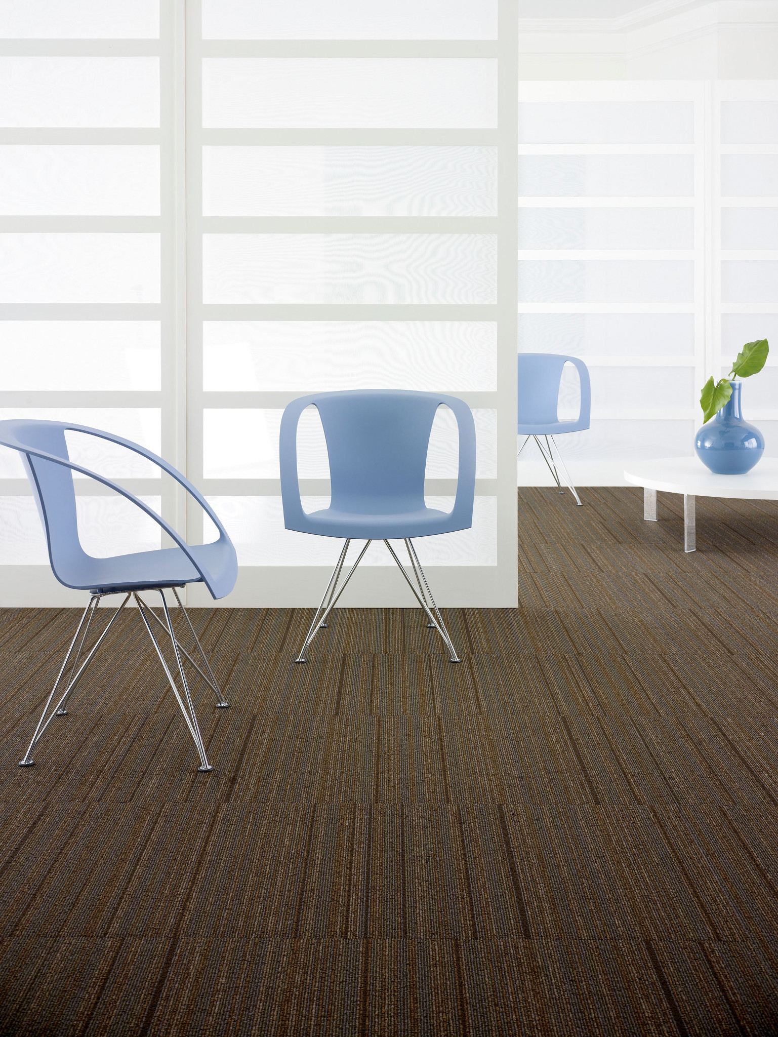 WIRED-54492-SHOCKED-92595-room-image