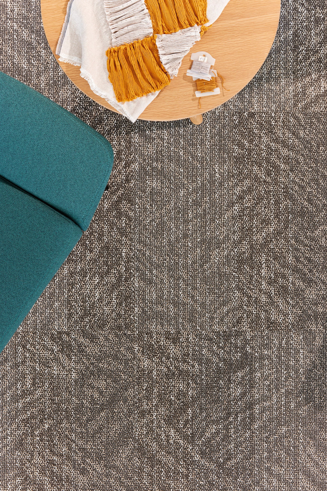 Pleated Strataworx® Tile Threaded Feature 1
