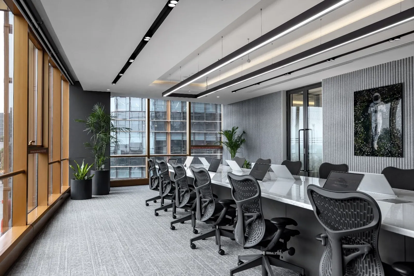 Hero Fincorp & Housing Office