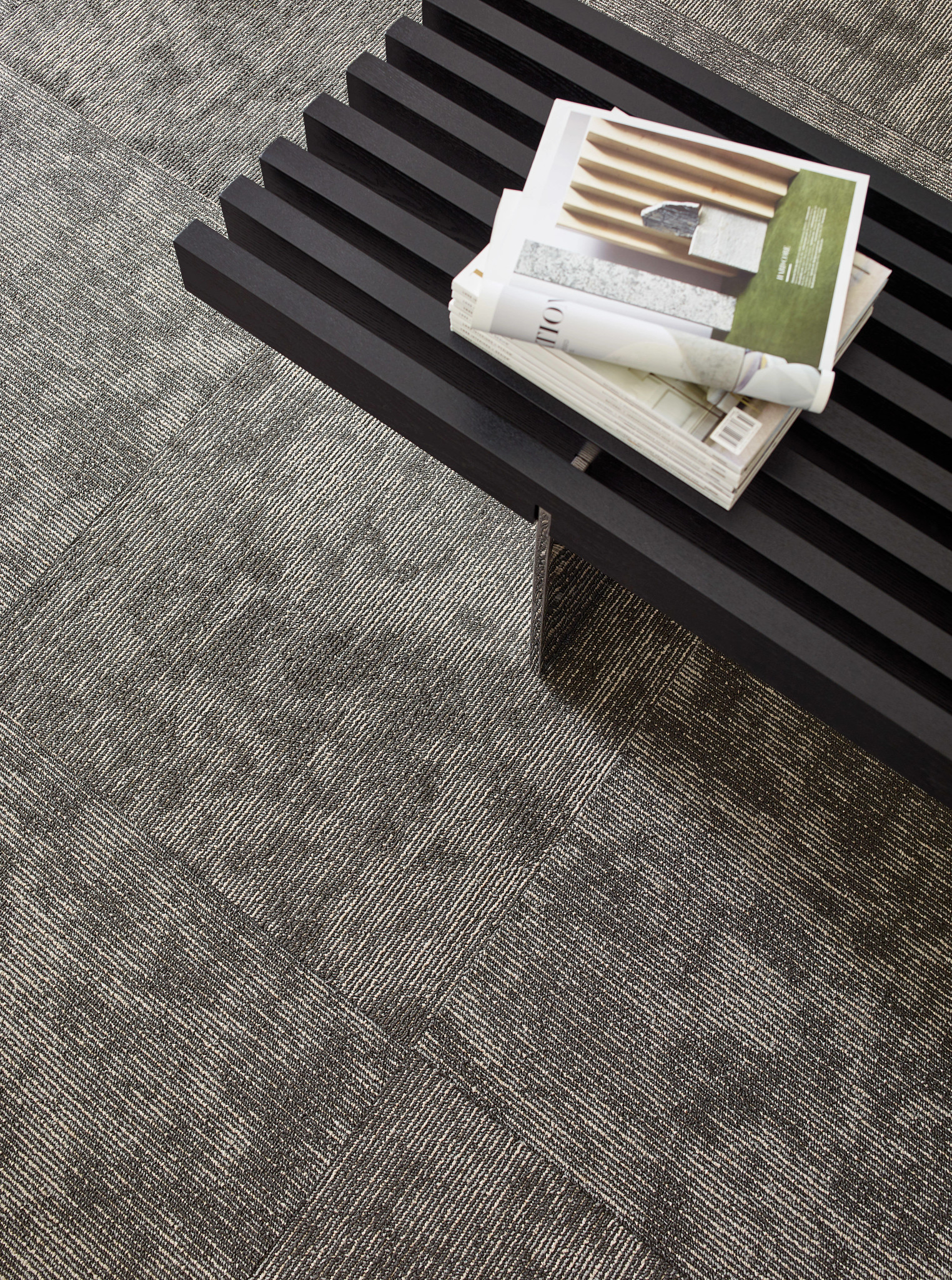 BIOTIC-54917-COMPOSITION-00505-room-image