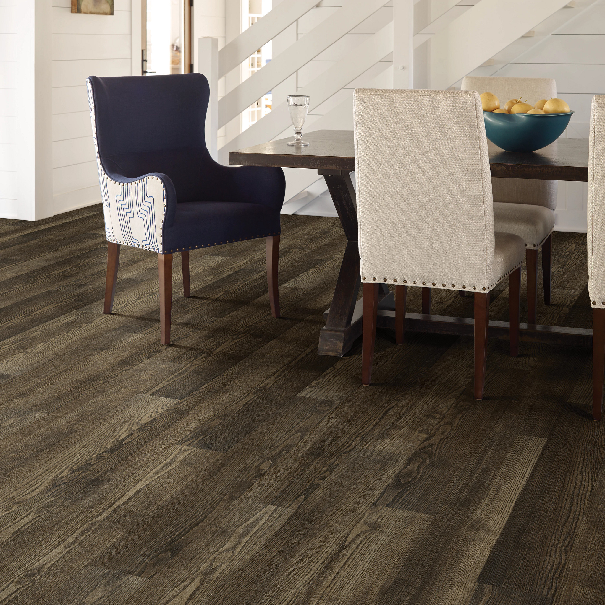 IN-THE-GRAIN-II-12-MIL-5524V-BURLWOOD-07008-room-image