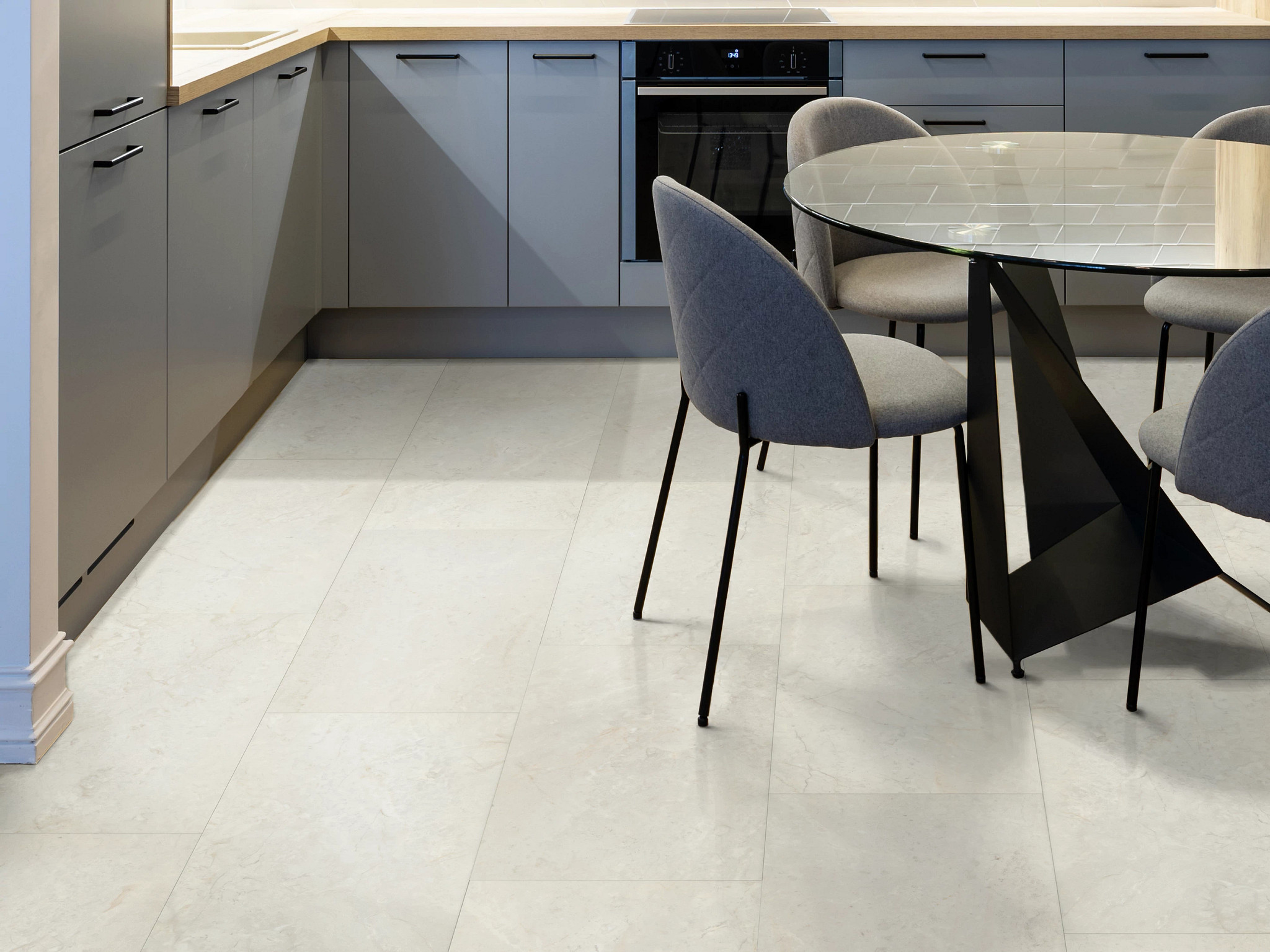 OBELISK-ACOUSTICAL-PAD-5742V-IVORY-SOAPSTONE-01174-room-image