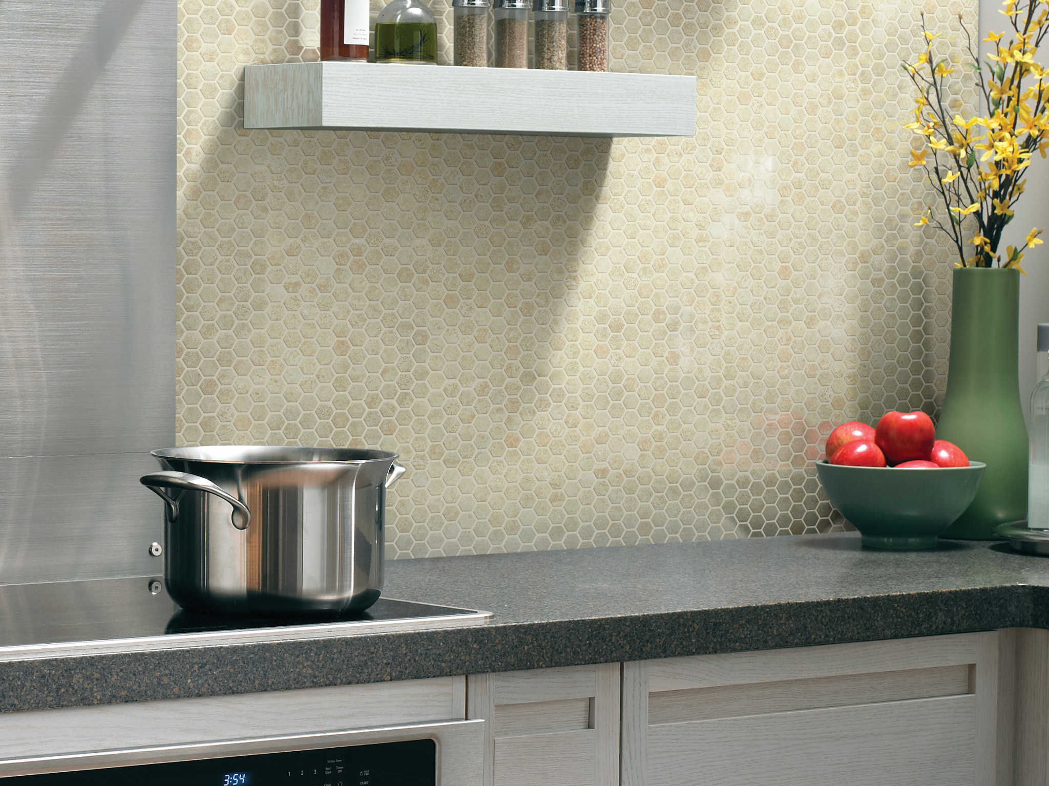 CASINO HEX MOSAIC POLISH ALLURE ROOM