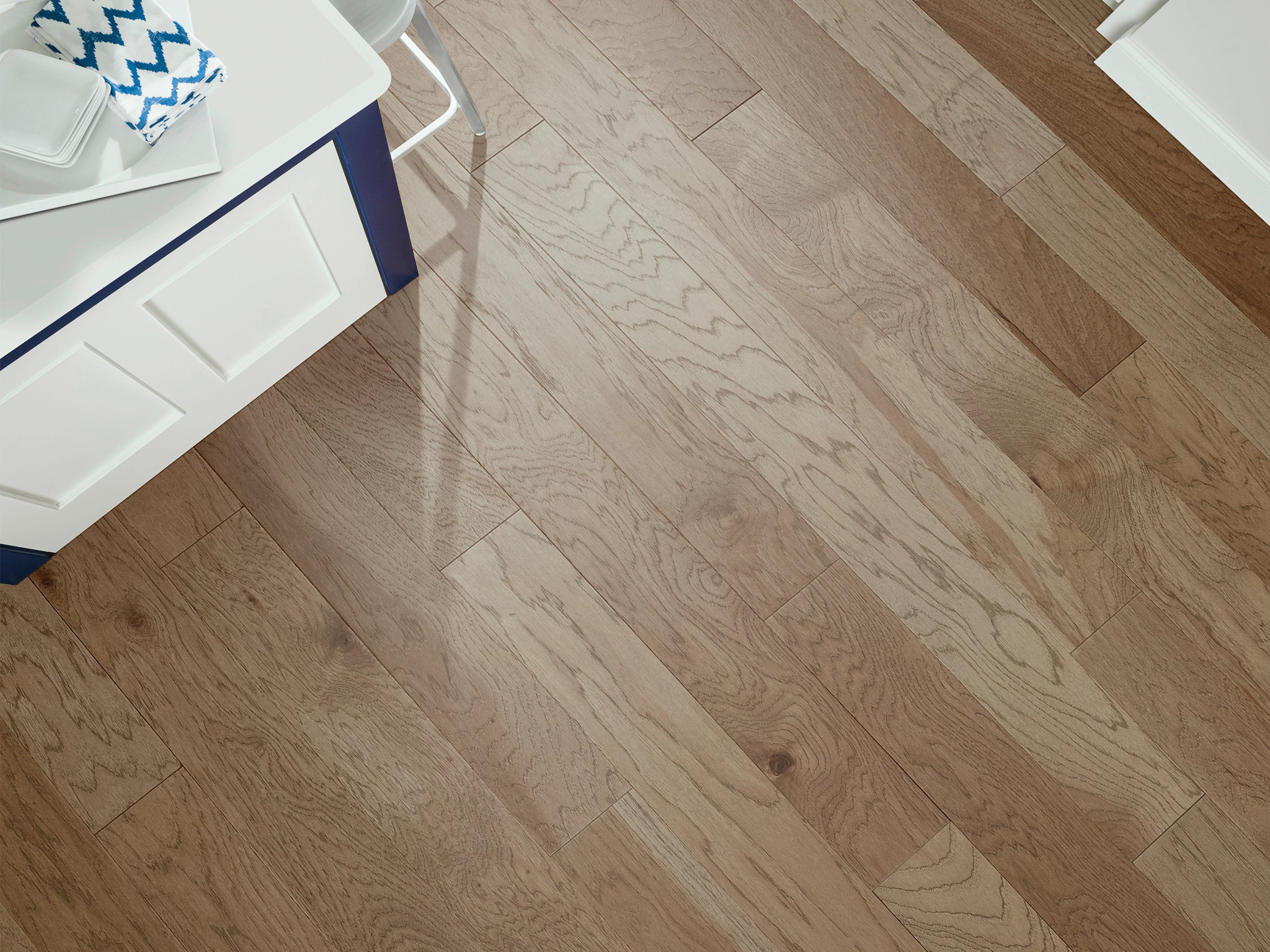 RAVEN ROCK SMOOTH BURLAP ROOM