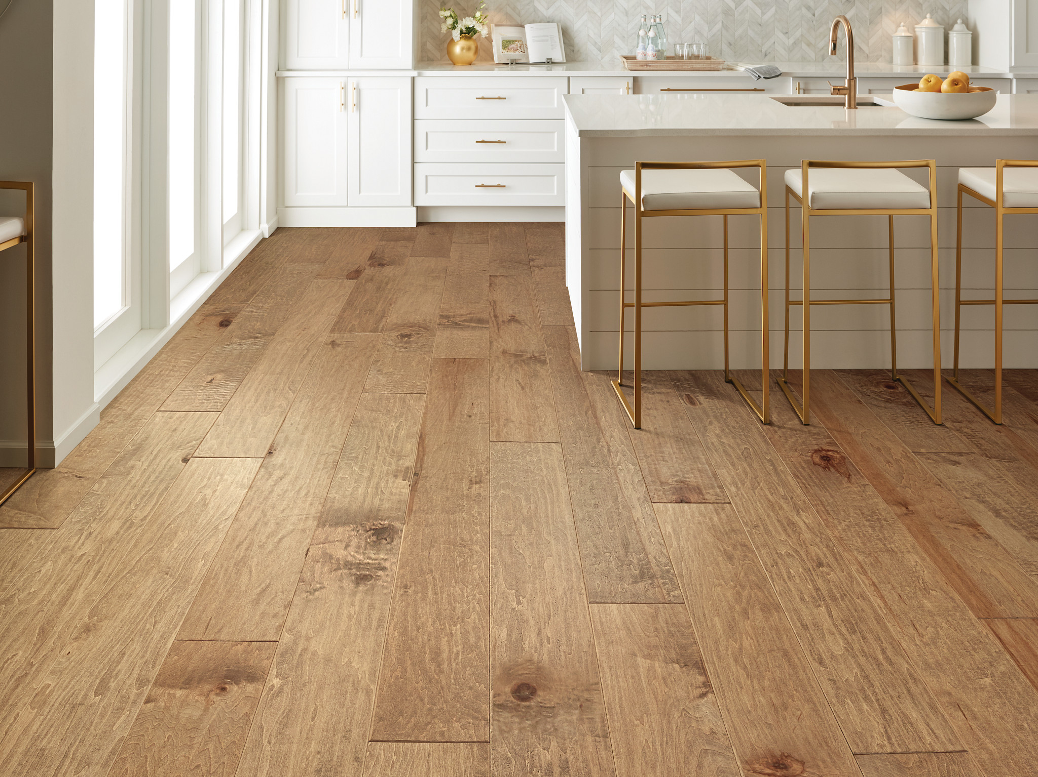 YUKON MAPLE 6 3/8 GOLD DUST ROOM