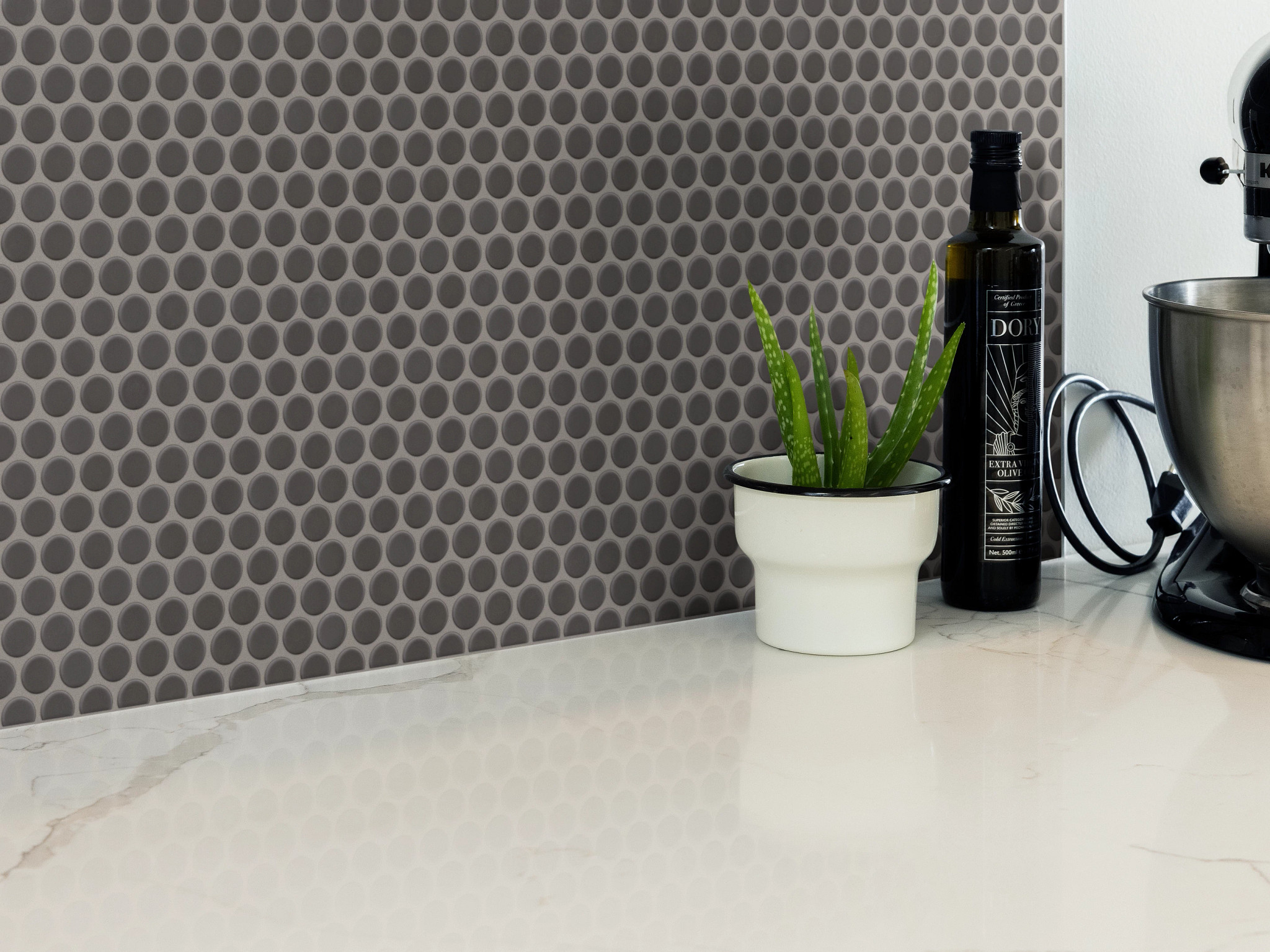 GRANDEUR PENNY MATTE CARBON ROOM