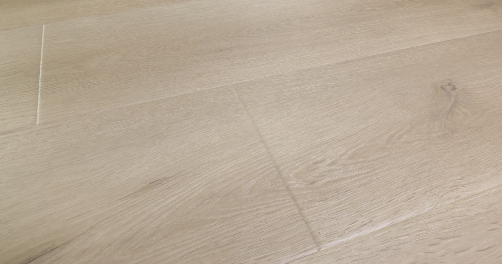 Aspire Natural Bevel - in Mineral Grey | Shaw Floors