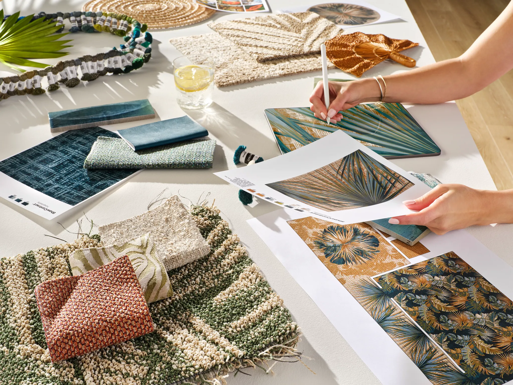 palette of custom broadloom carpet