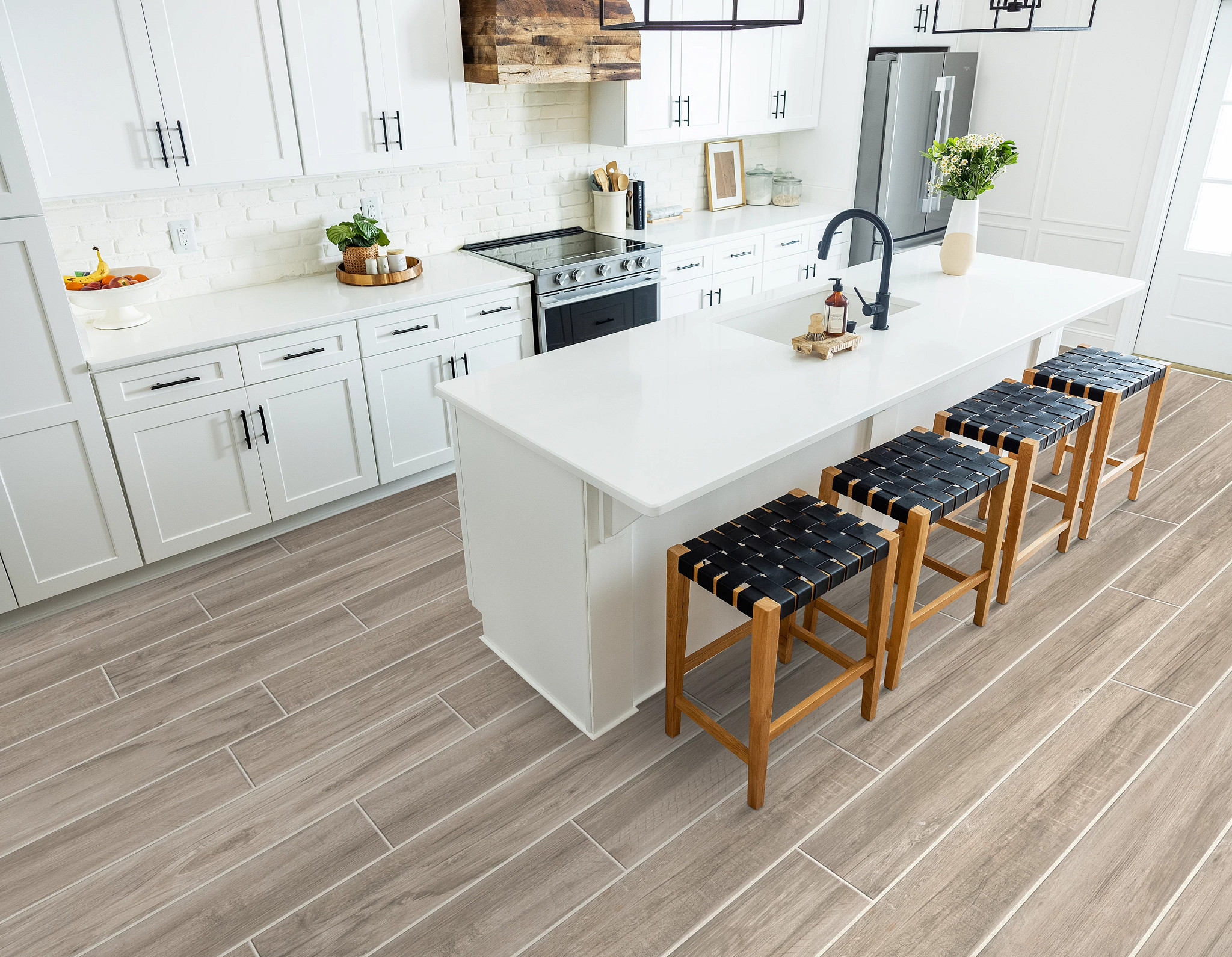 SAVANNAH 8X48 SILVER ROOM