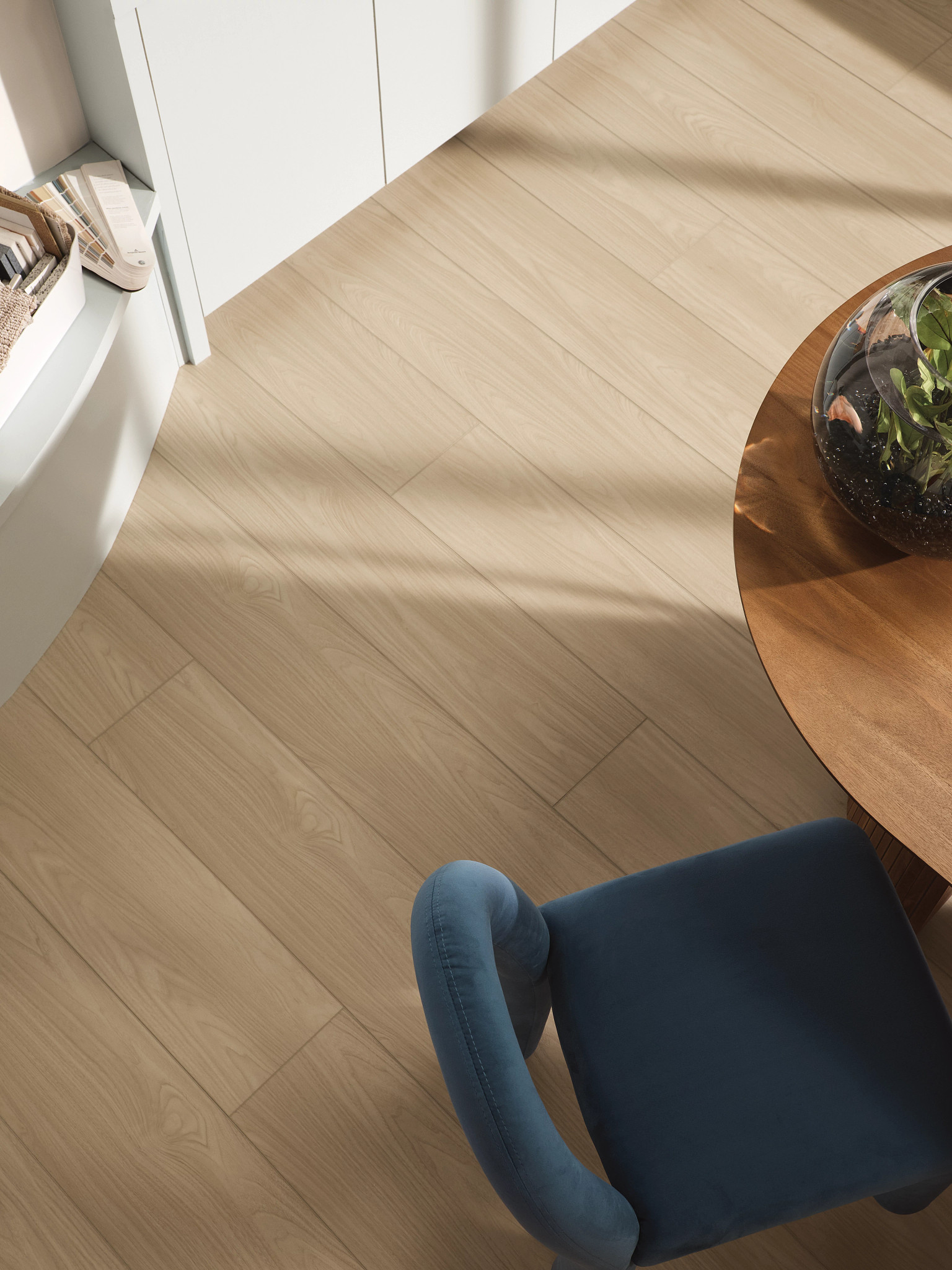 BROMHAM WALNUT StaticImage02