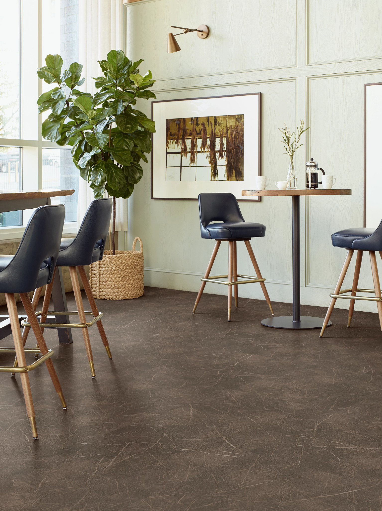 VECCHIO-5602V-BRECCIA-00724-room-image