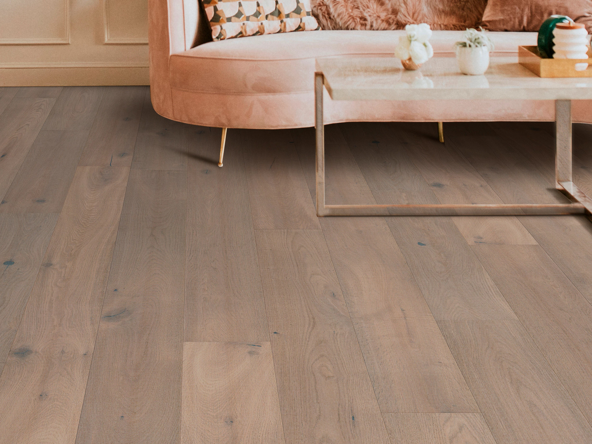 METALLICS II PLATINUM ROOM in room