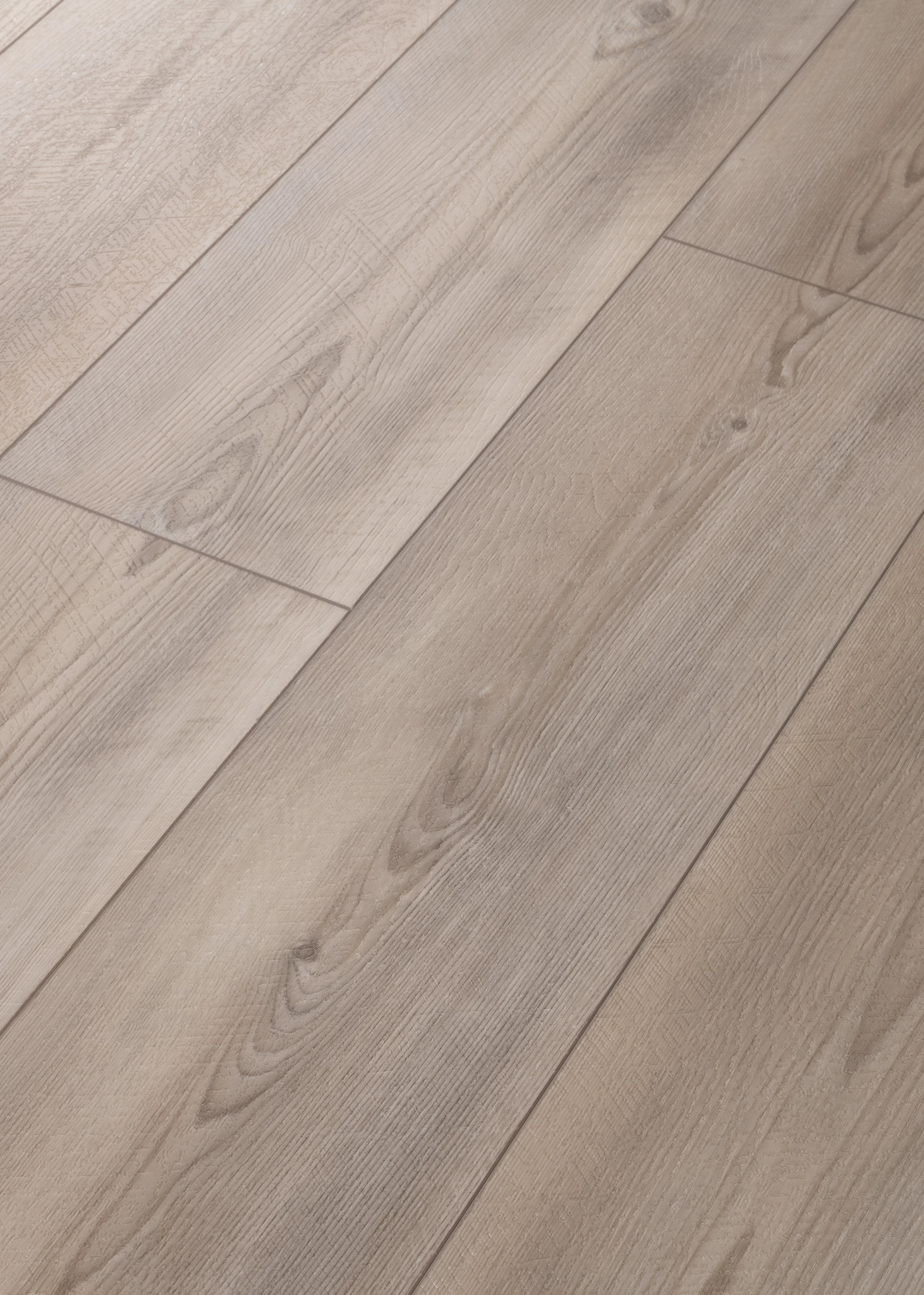 PARAGON 7" PLUS CUT PINE ANGLED