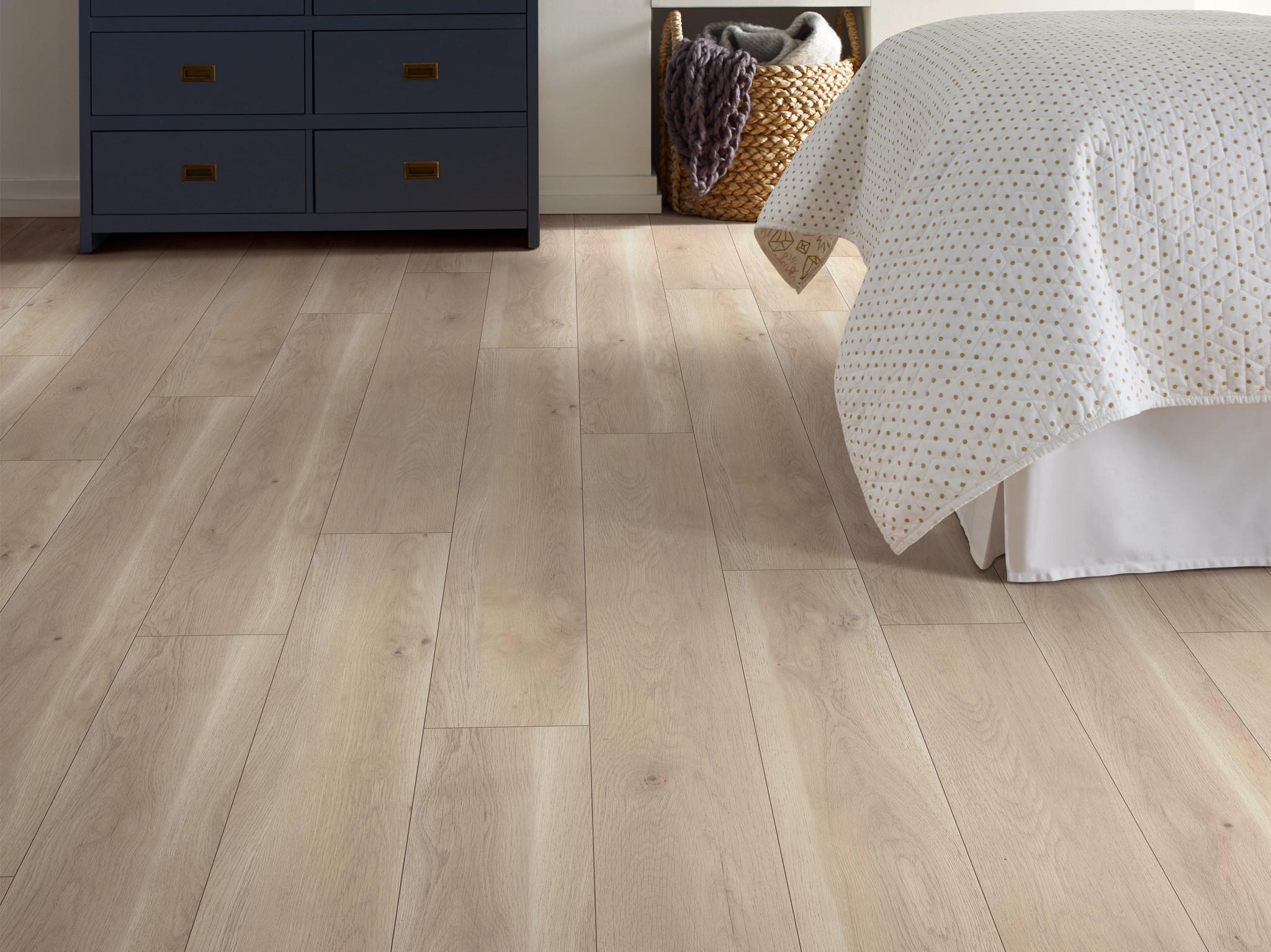 Hughページ Paragon Hd+Natural Bevel - in Wisteria | Shaw Floors