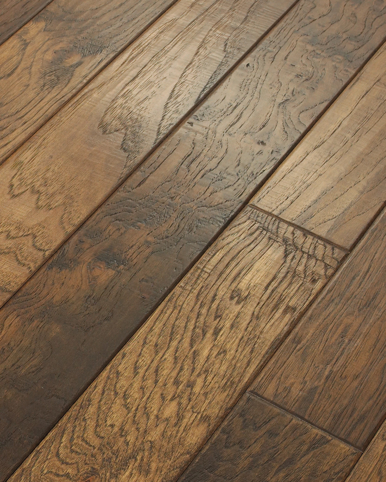 BERNINA HICKORY MURETTO ANGLED